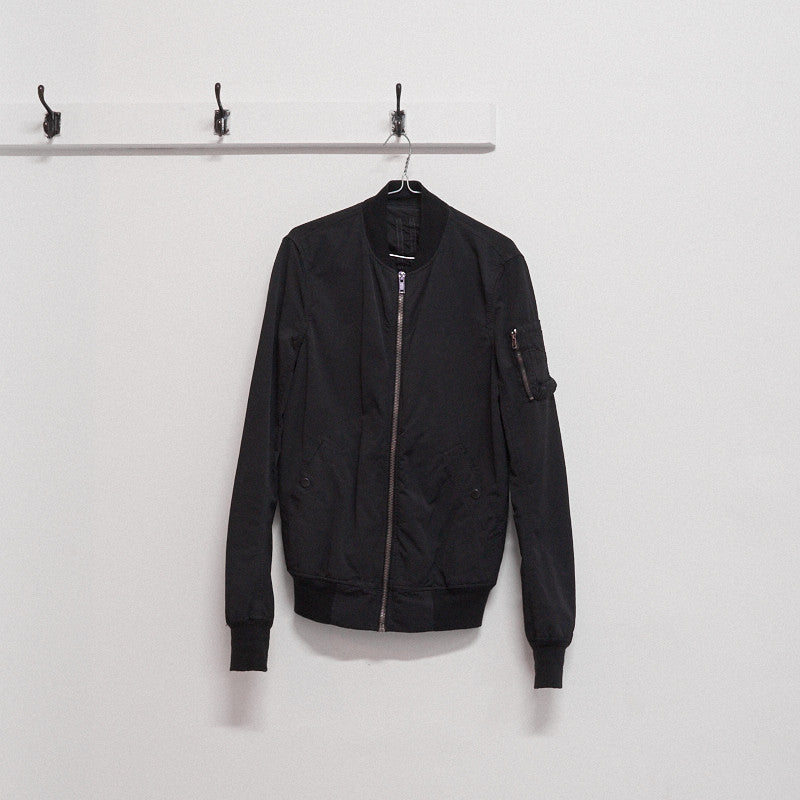 MA-1 bomber jacket