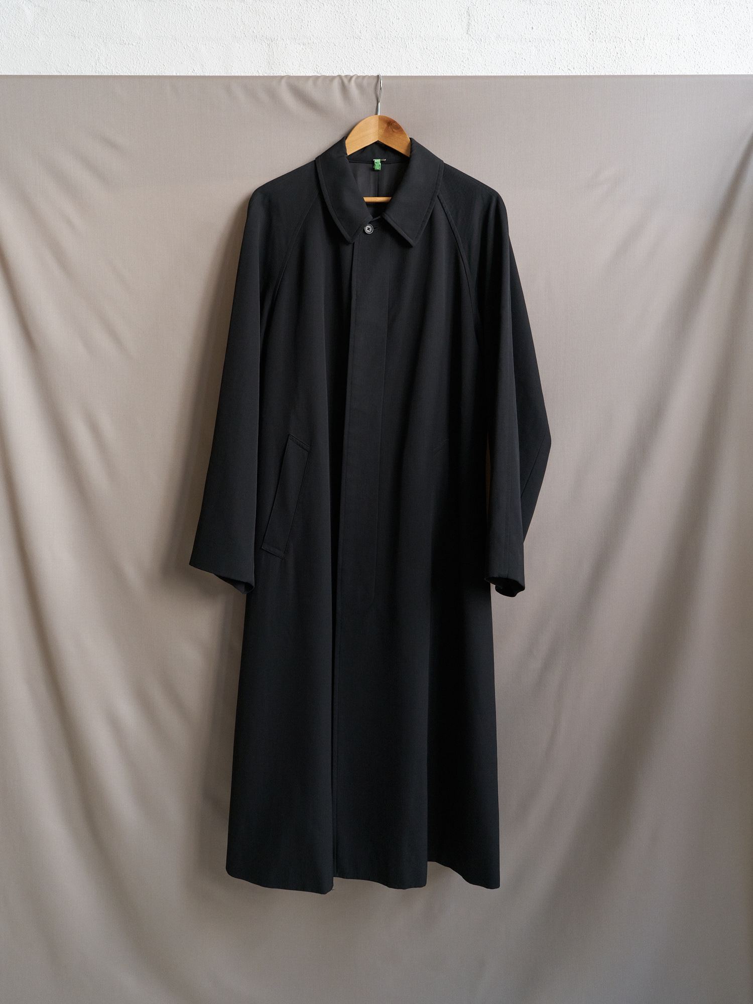 Y's for men black wool gabardine covered placket coat Y's for men black wool gabardine covered placket coat