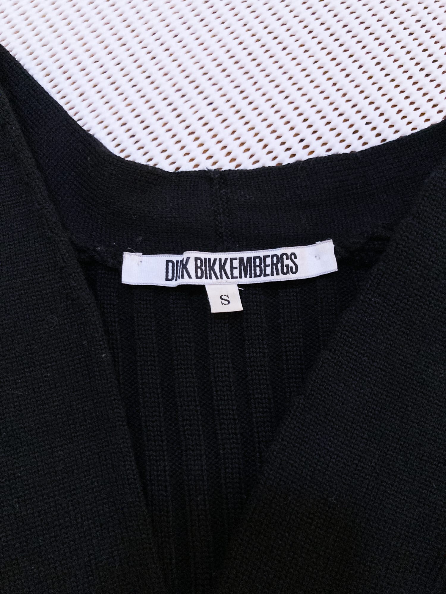 Dirk Bikkembergs winter 1997 black wool rib knit metal tie ring necktie jumper