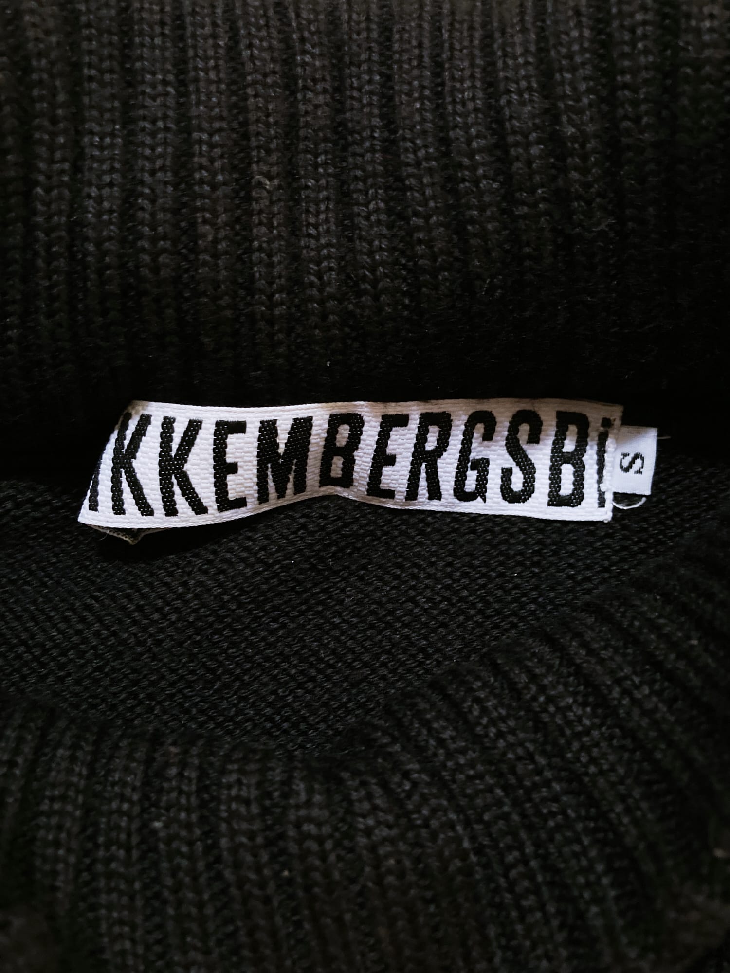 Dirk Bikkembergs 1990s 2000s black wool mock neck jumper with packable hood - S