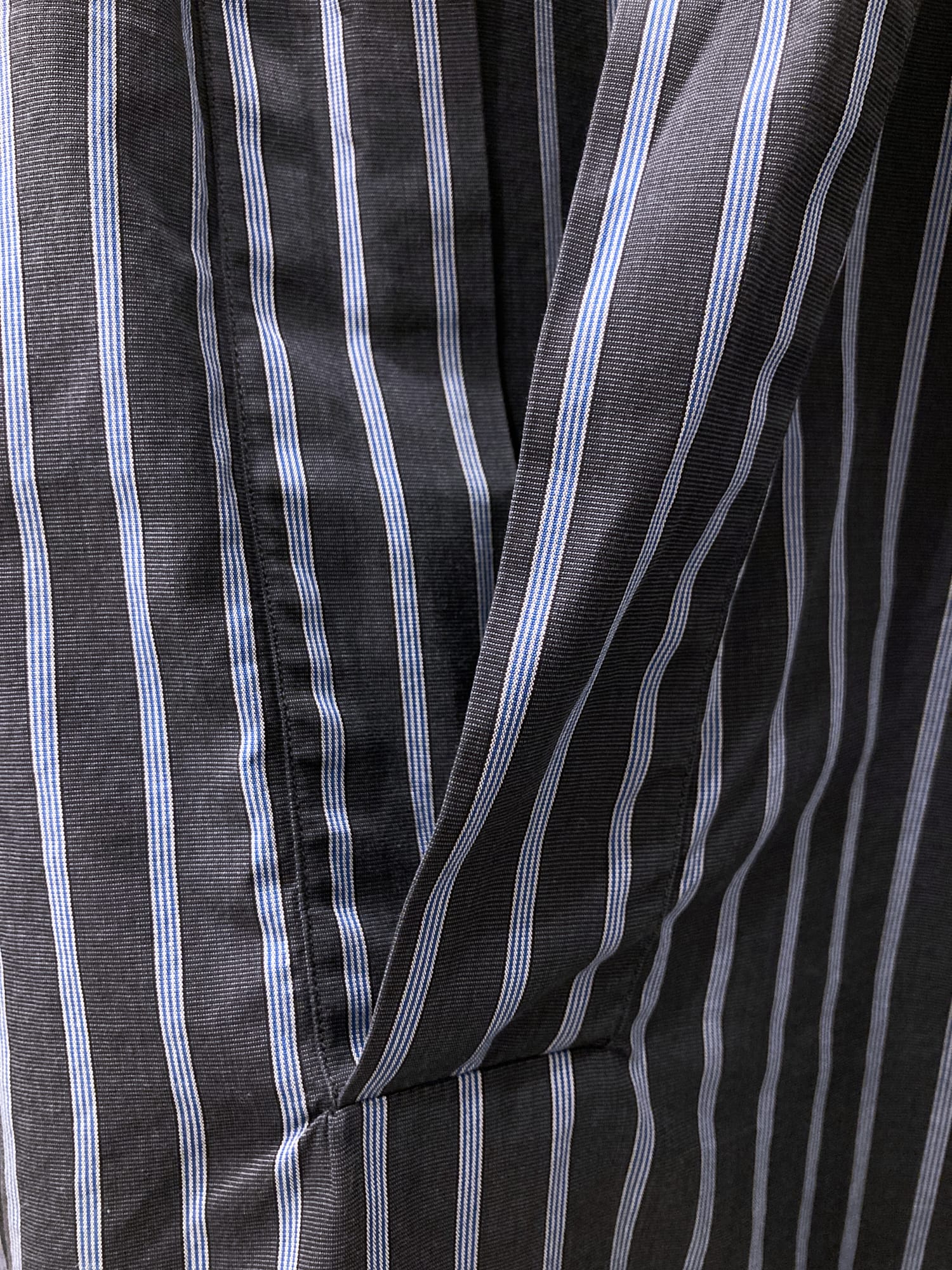 Dirk Bikkembergs spring 1999 dark grey striped open neck short sleeve shirt - M