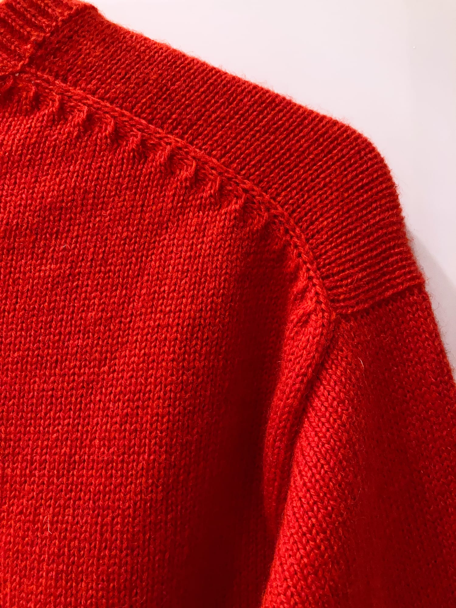 Comme des Garcons Homme 1980s red wool knitted crew neck jumper
