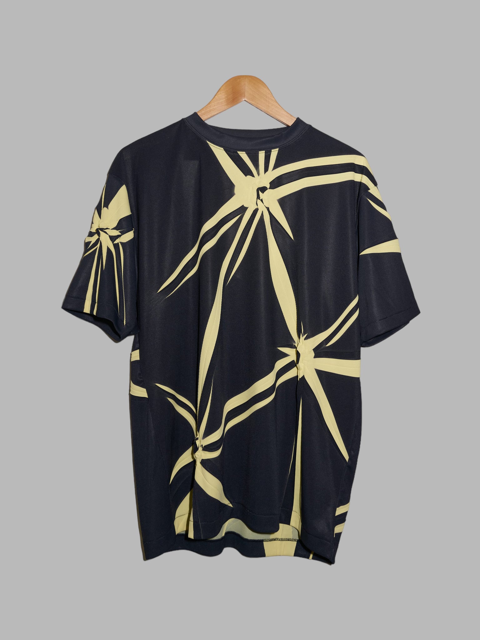 Yoshiyuki Konishi Ficce Uomo 1990s black polyester shibori-dyed t-shirt