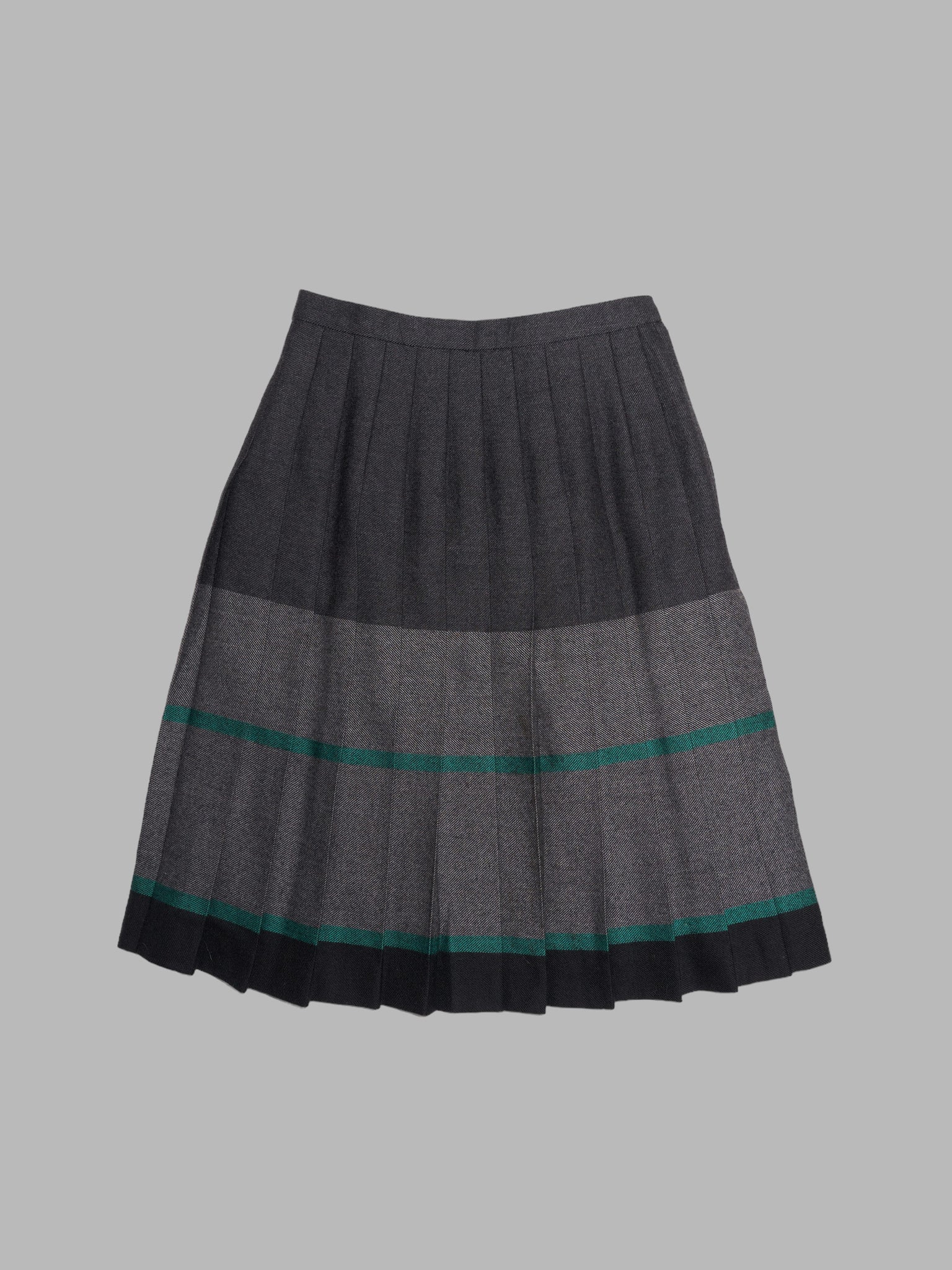 Inoue Pleats Co grey wool pleated skirt with teal accents