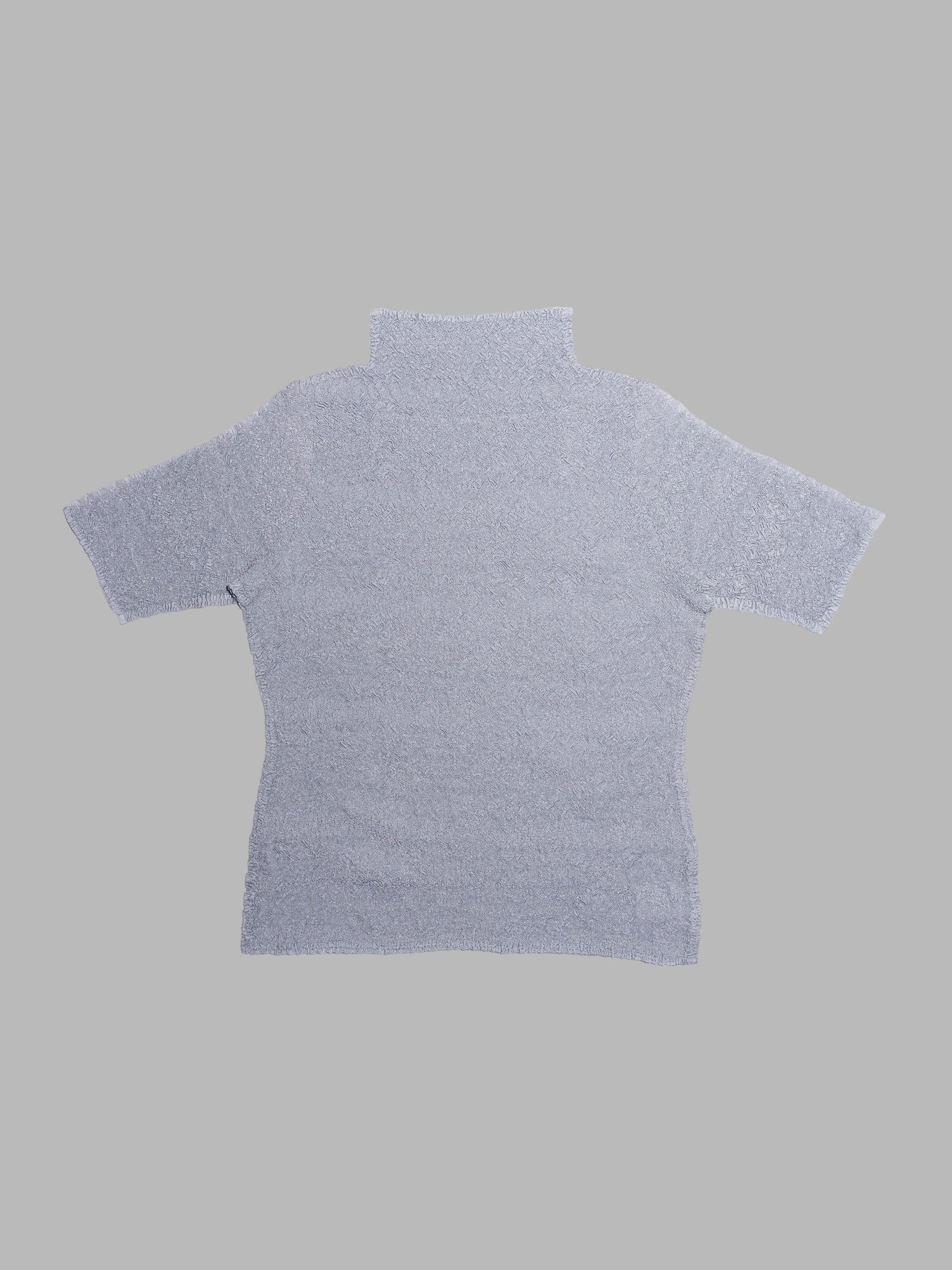 Wrinqle Inoue Pleats grey wrinkled polyester short sleeve mock neck top