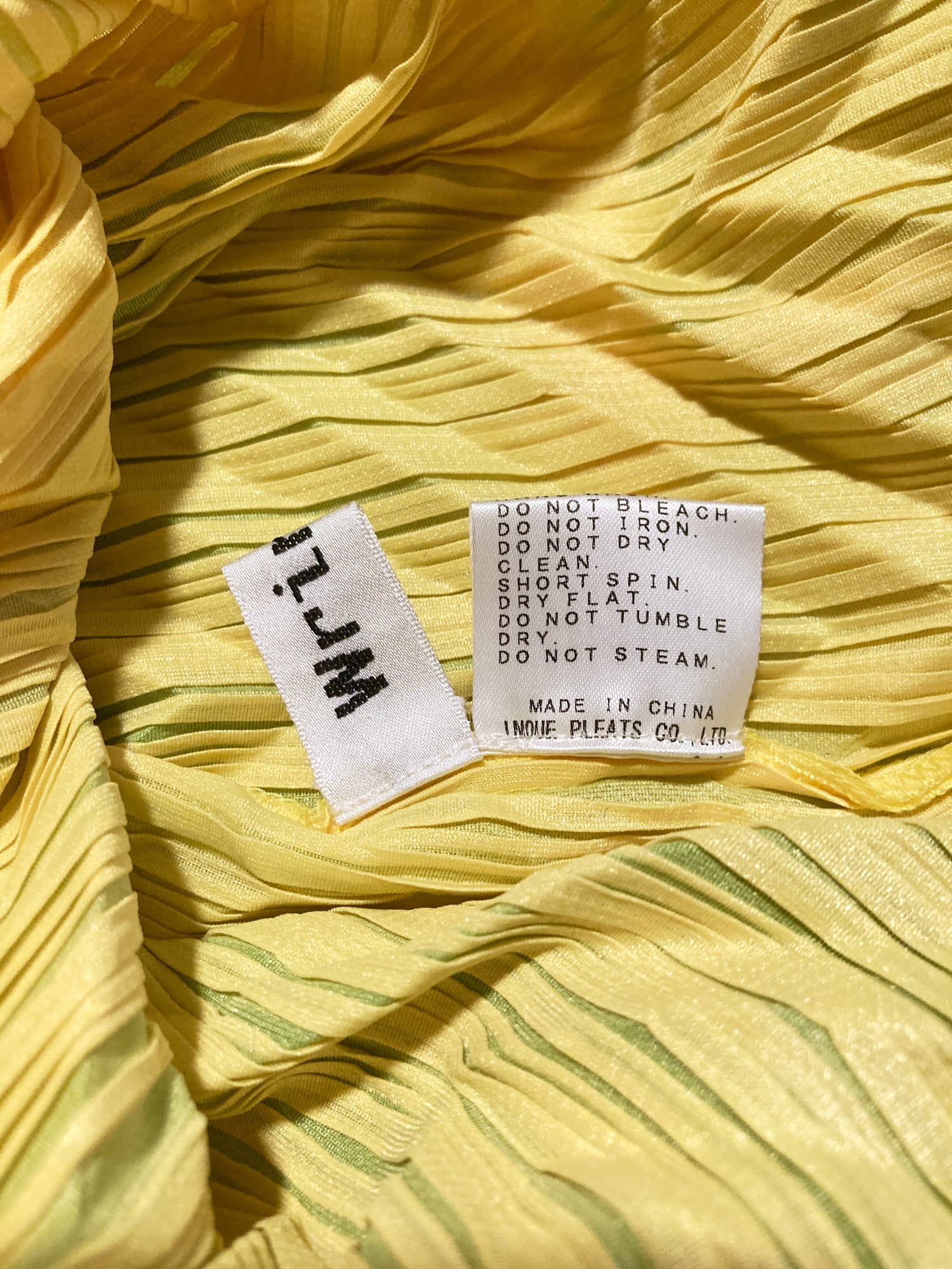 Wrinqle Inoue Pleats yellow green wrinkled polyester singlet
