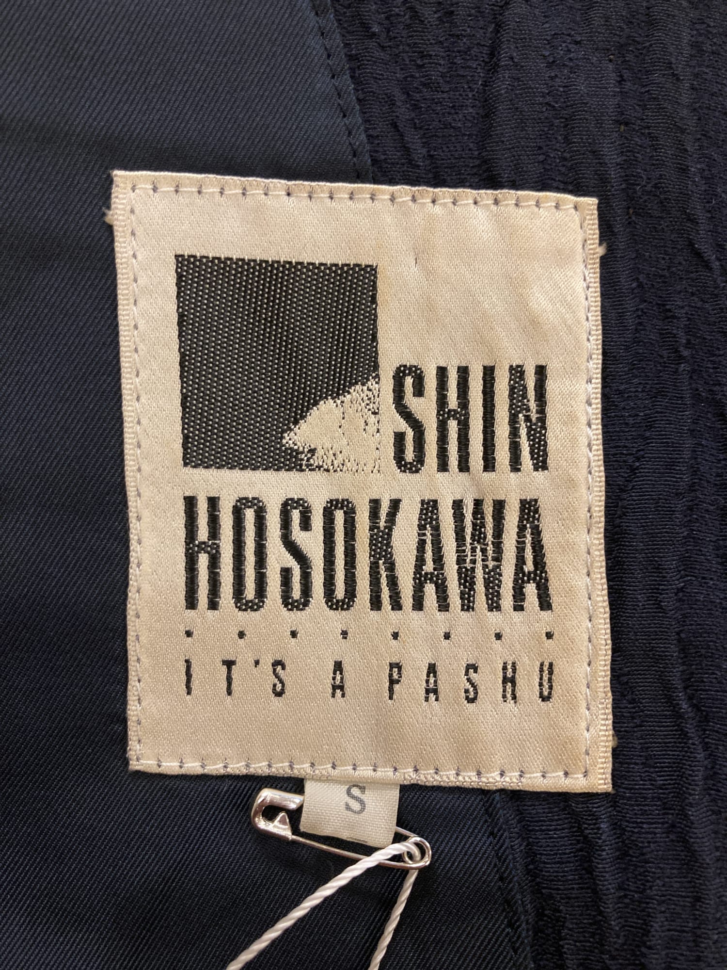 Pashu Shin Hosokawa 1980s textured wool poly two button