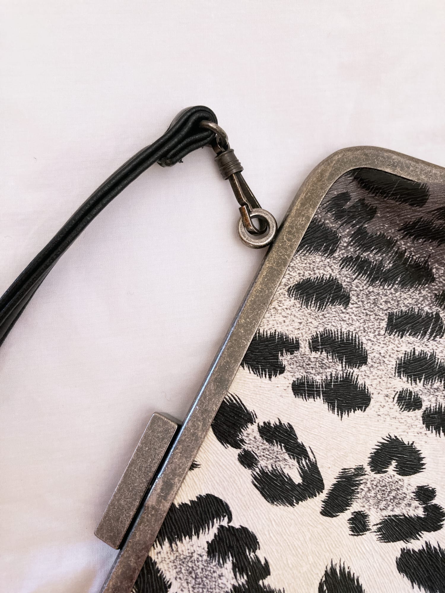 Jean Colonna small white vinyl leopard print chain strap party bag