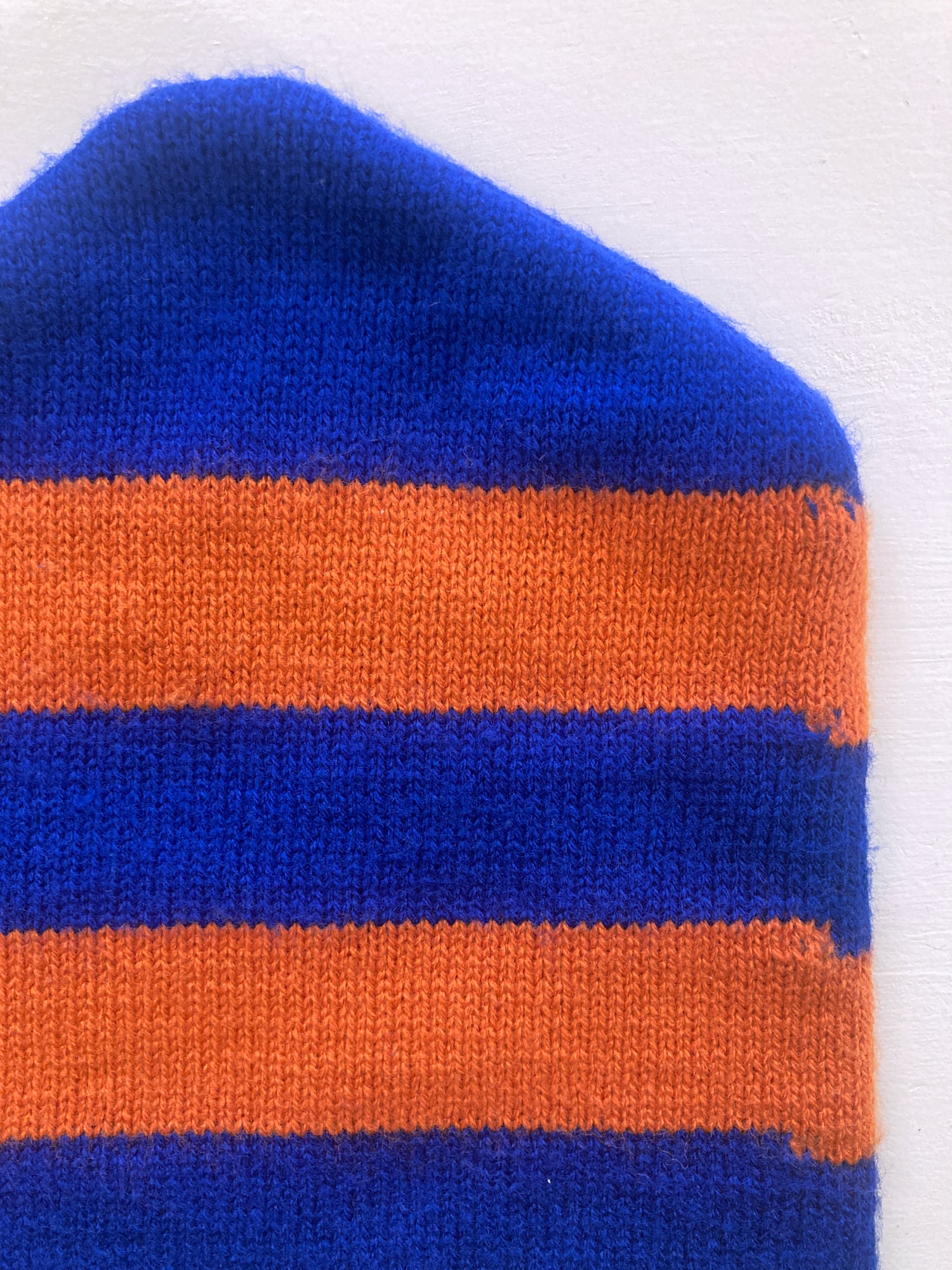 X-Girl Kim Gordon 1990s blue orange striped knit beanie with matching scarf