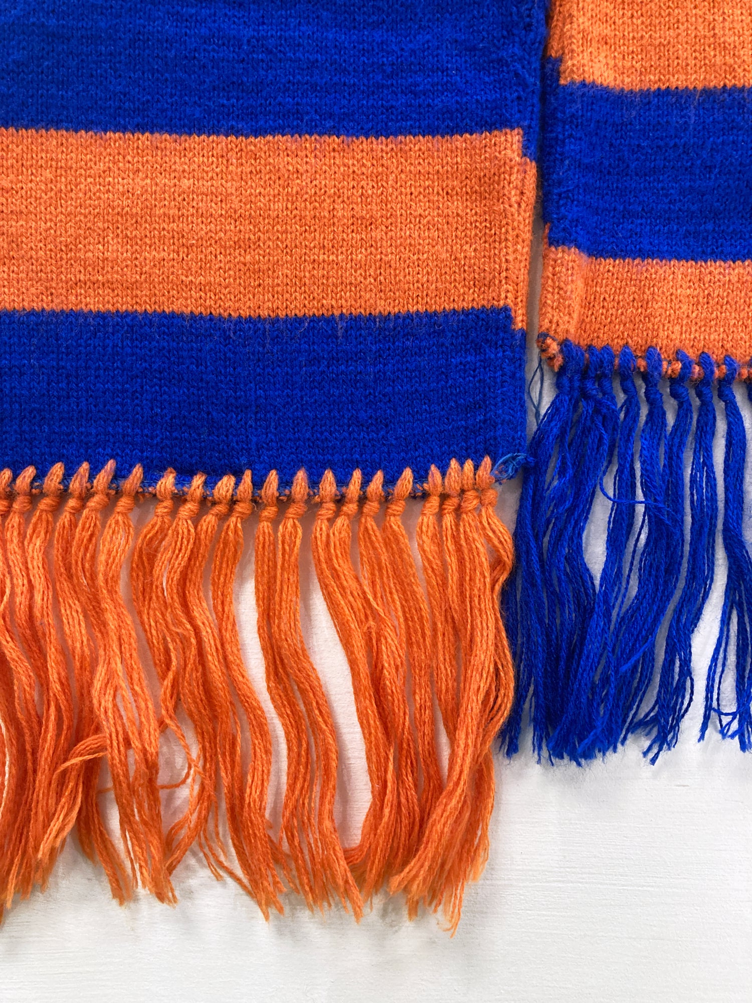 X-Girl Kim Gordon 1990s blue orange striped knit beanie with matching scarf