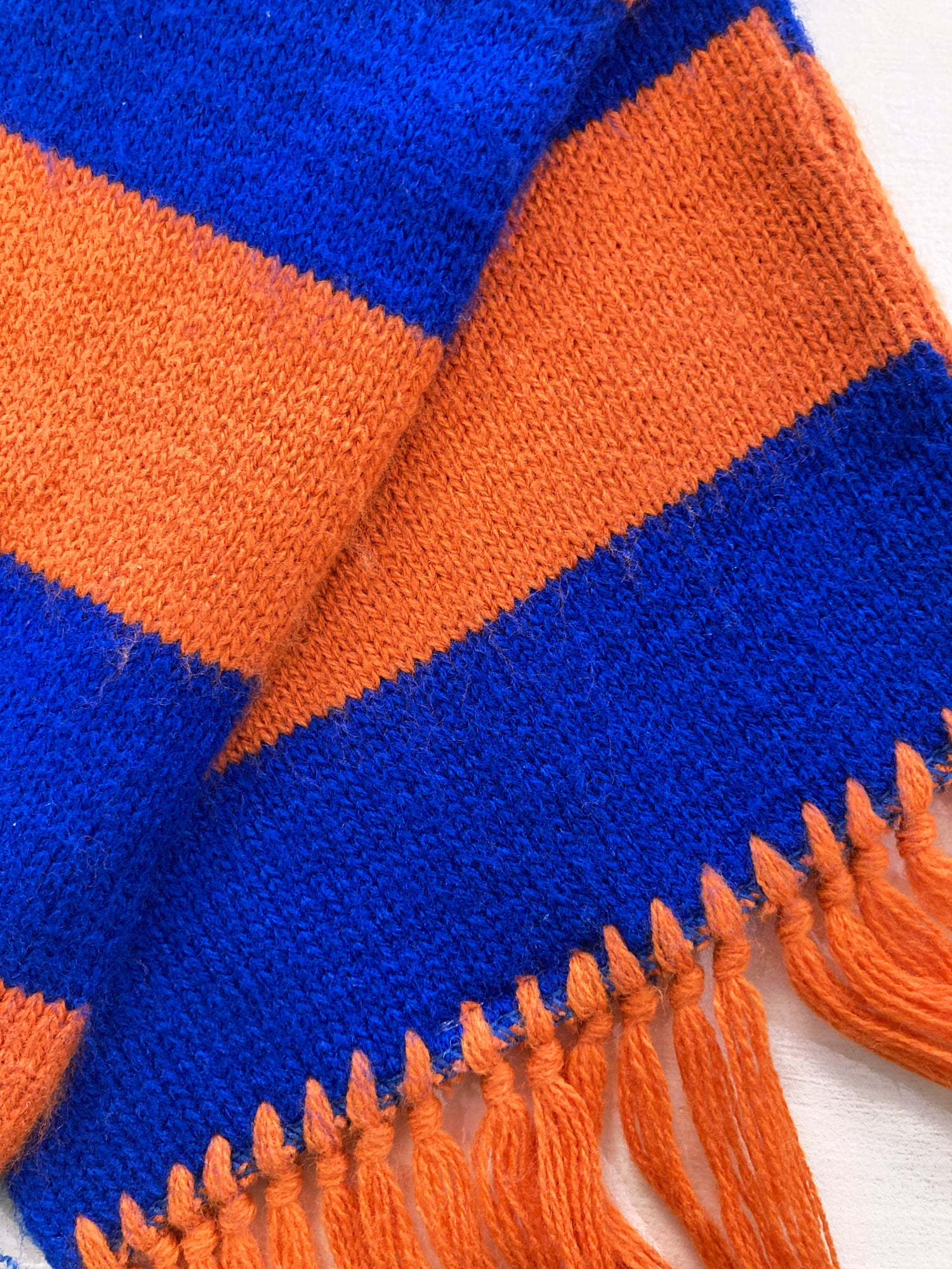 X-Girl Kim Gordon 1990s blue orange striped knit beanie with matching scarf