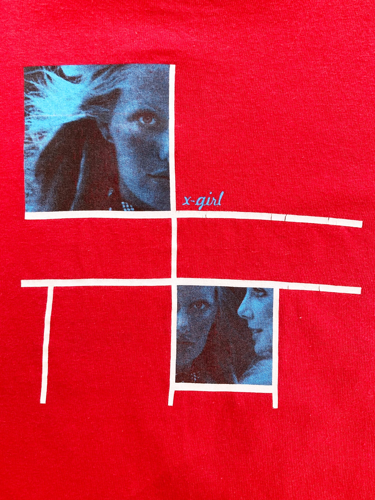 X-Girl Kim Gordon Daisy von Furth 1990s red cotton face graphic logo baby tee