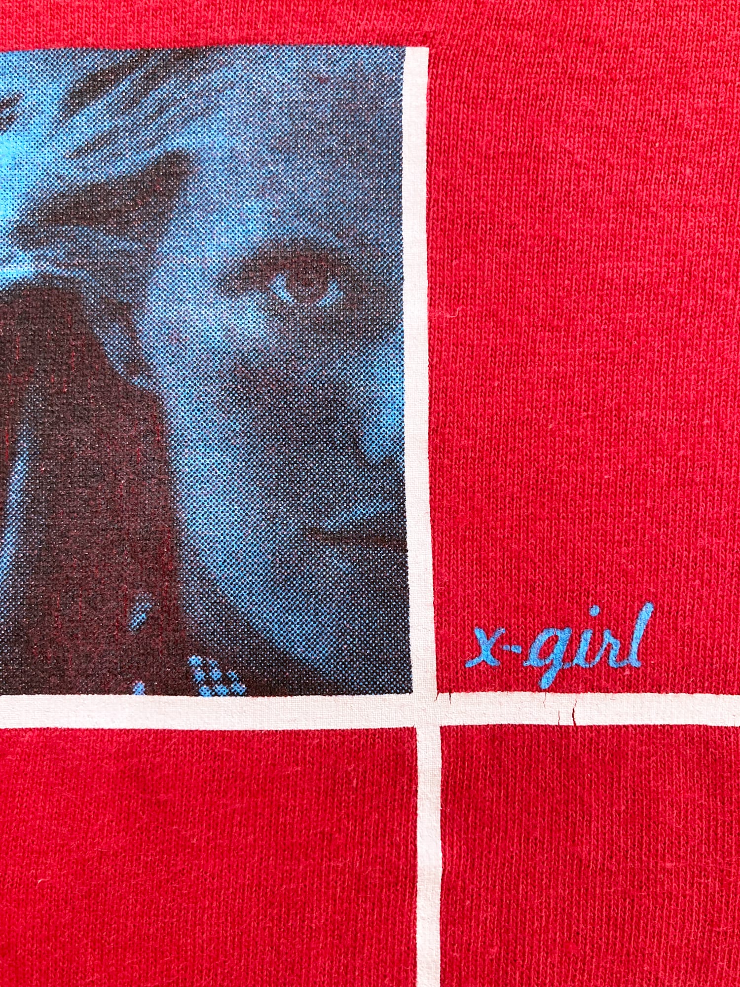 X-Girl Kim Gordon Daisy von Furth 1990s red cotton face graphic logo baby tee