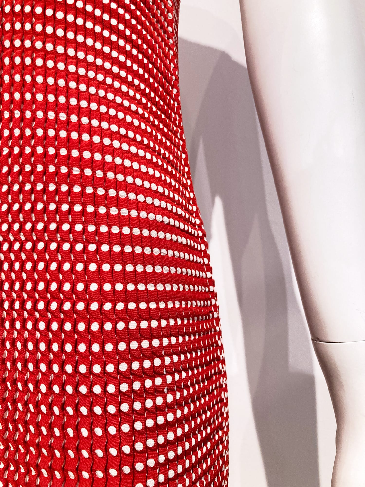 Issey Miyake 1990s spotted red and white pleated polyester sleeveless dress