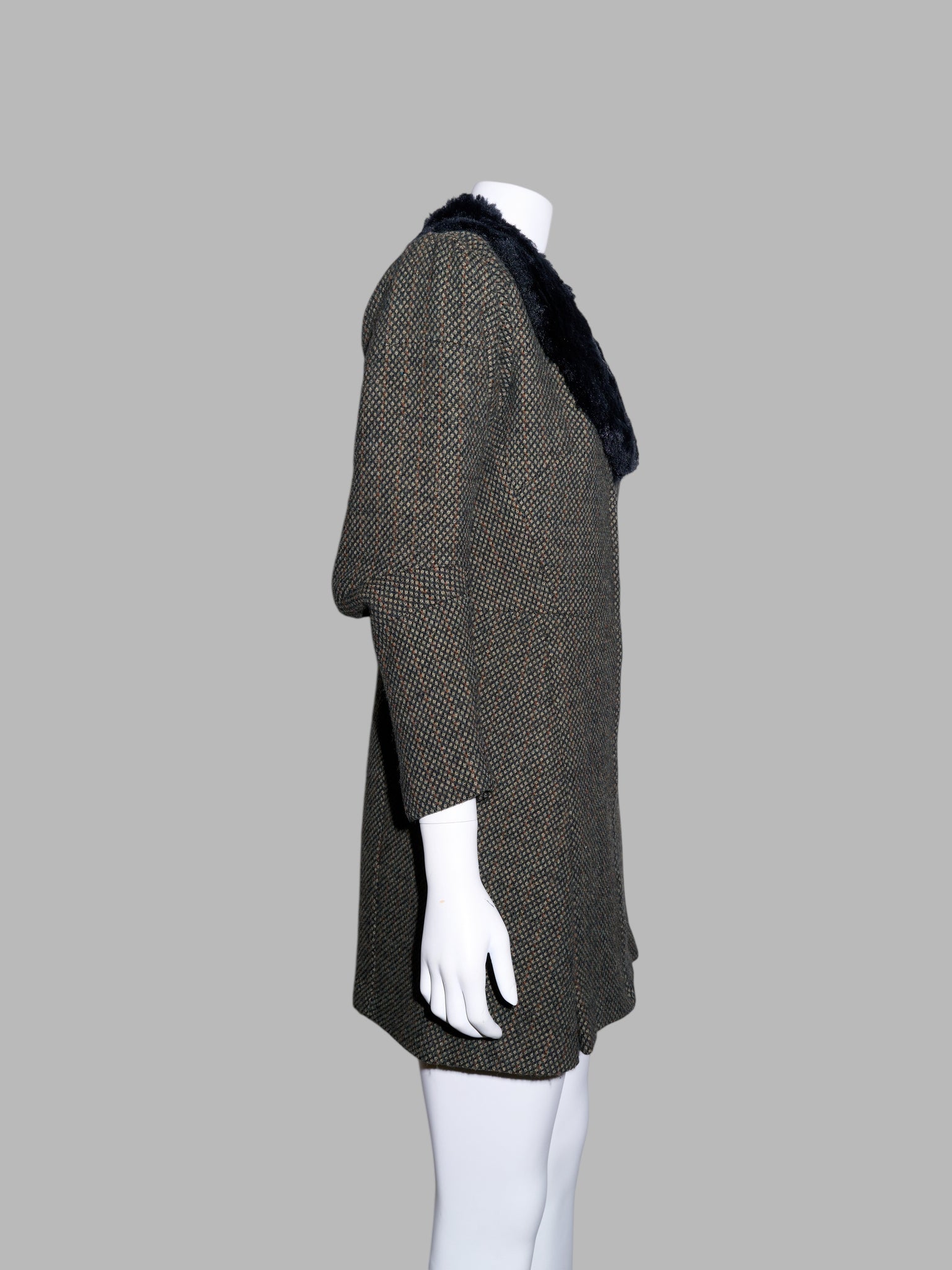 Junya Watanabe winter 1995 three dimensional tweed coat with faux fur collar