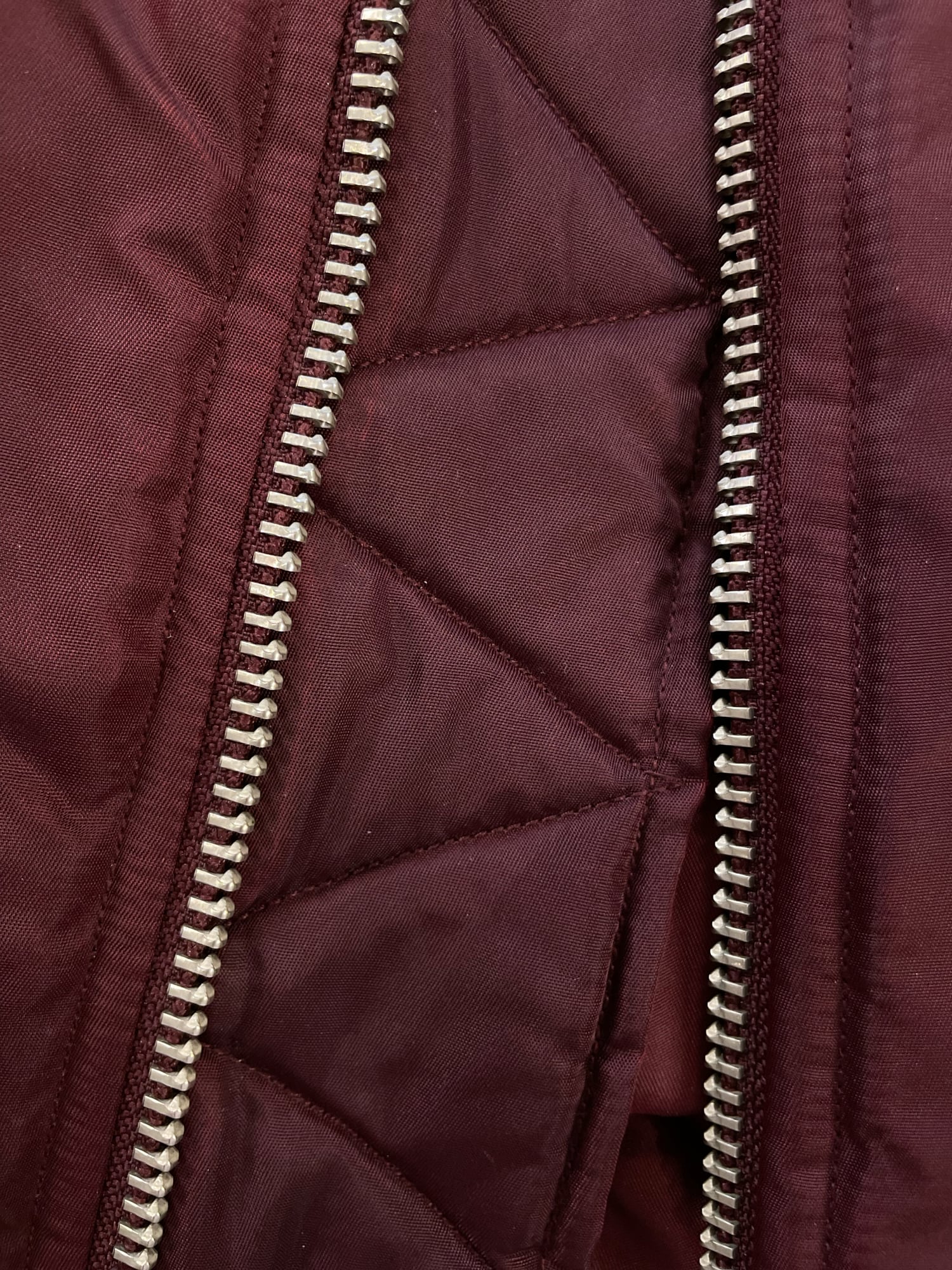 Men’s Ba-tsu 1980s padded reversible burgundy nylon MA-1 bomber jacket ...