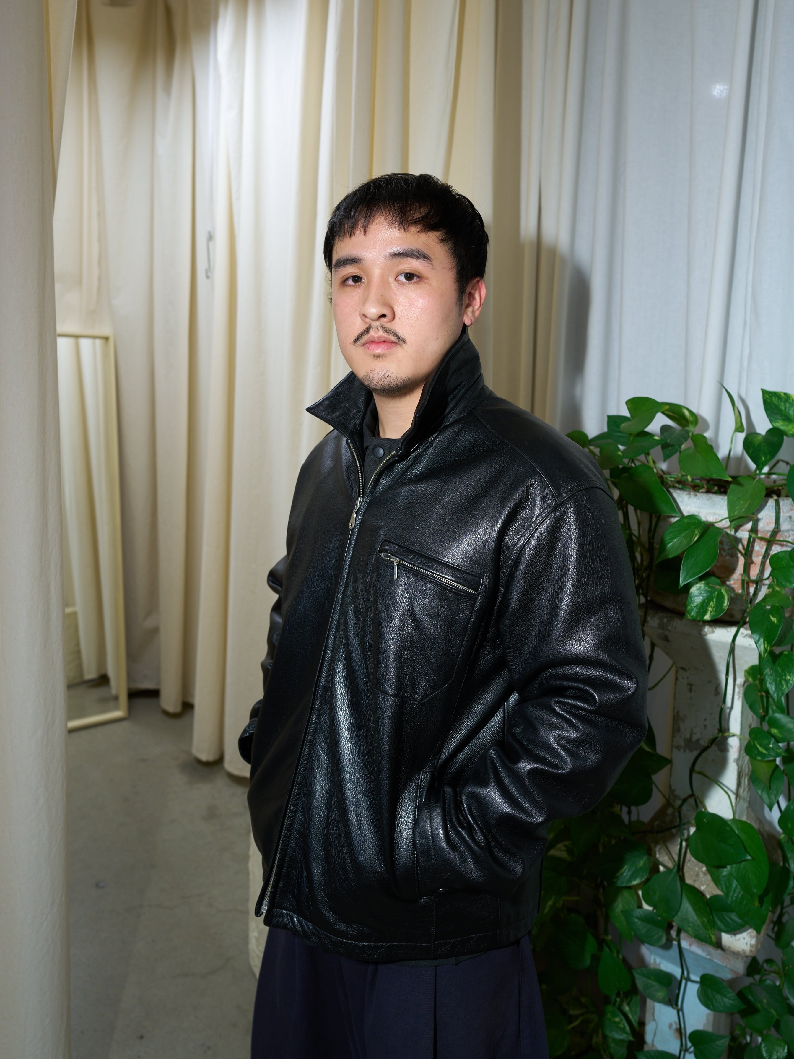 Chevignon 1990s quilted black leather zip jacket – Filter store