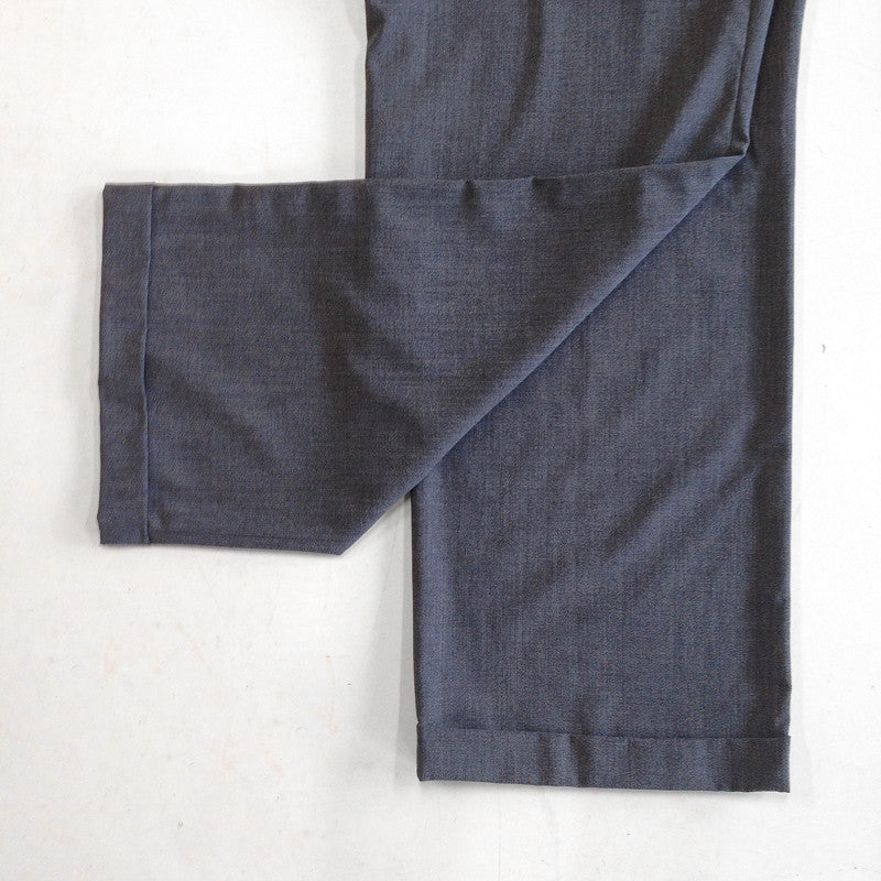 wide leg trousers