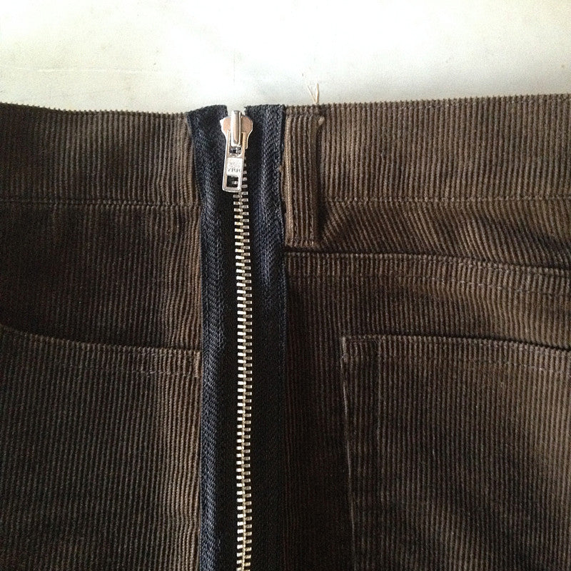 corduroy exposed zip skirt