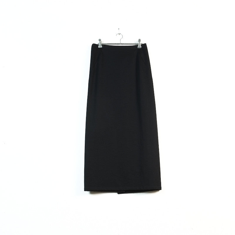 asymmetrical split skirt
