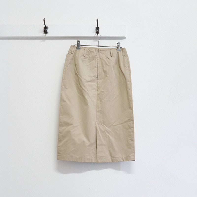 front pocket skirt