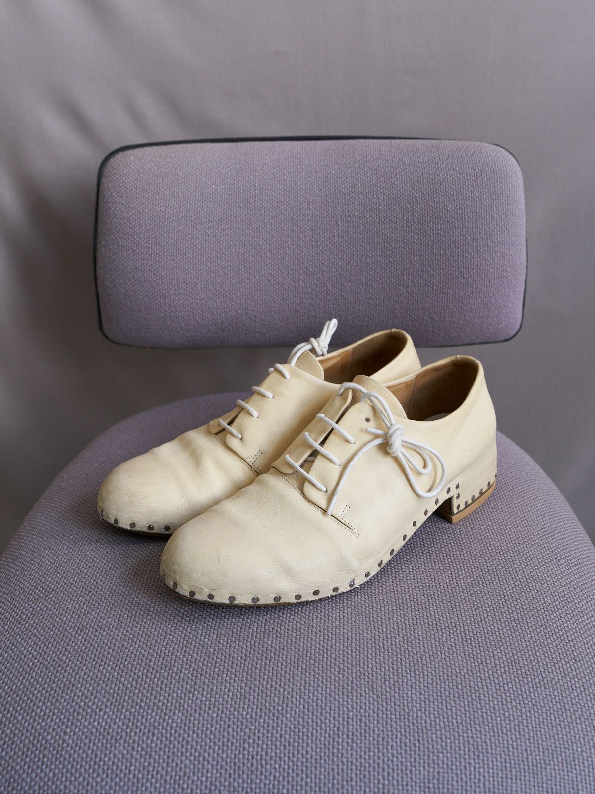 Maison Martin Margiela 2000s cream leather visible tack derby shoes - size 38