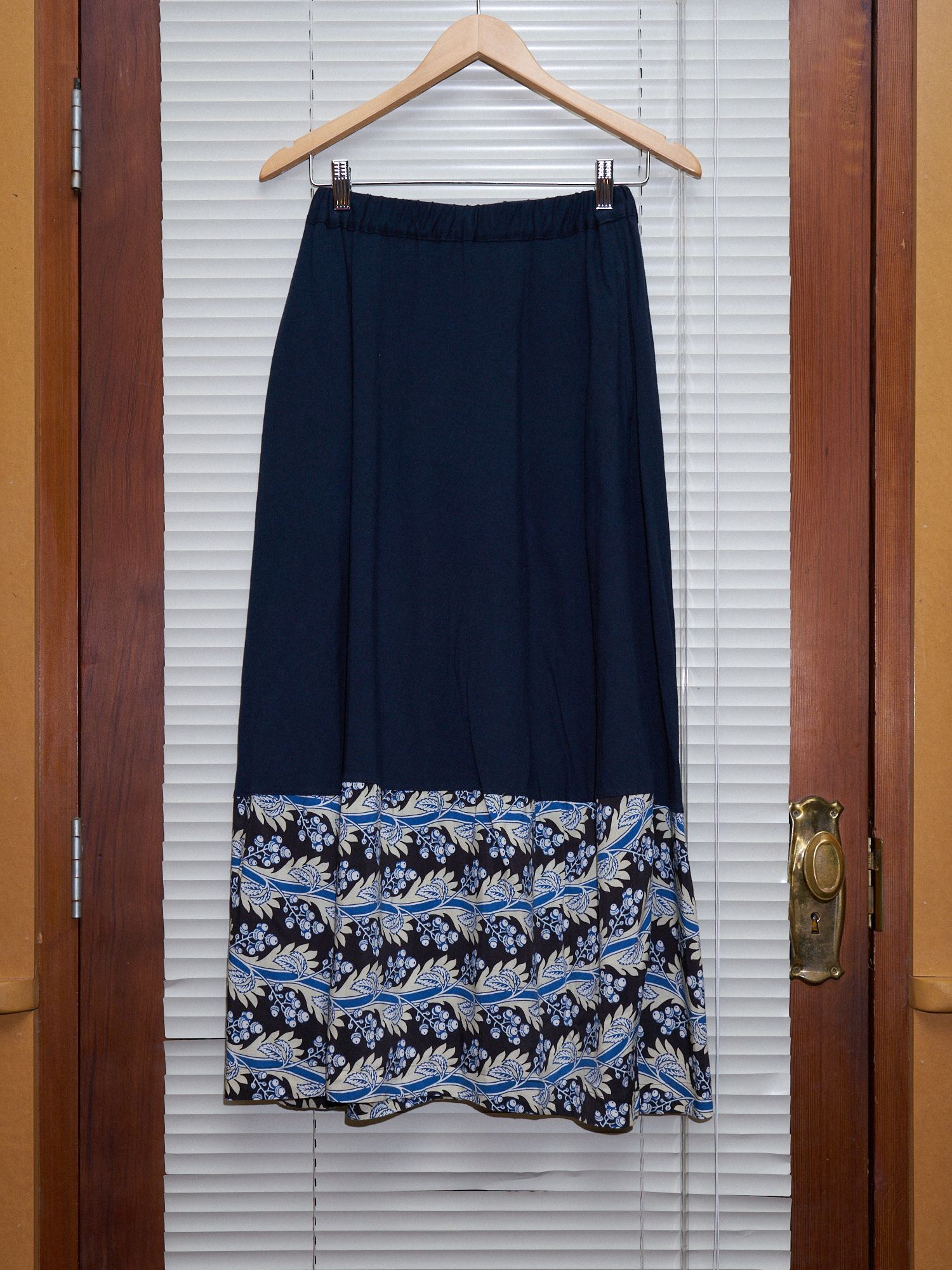 Comme des Garcons 1992 navy cotton jersey floral pattern hem panel skirt - sz M