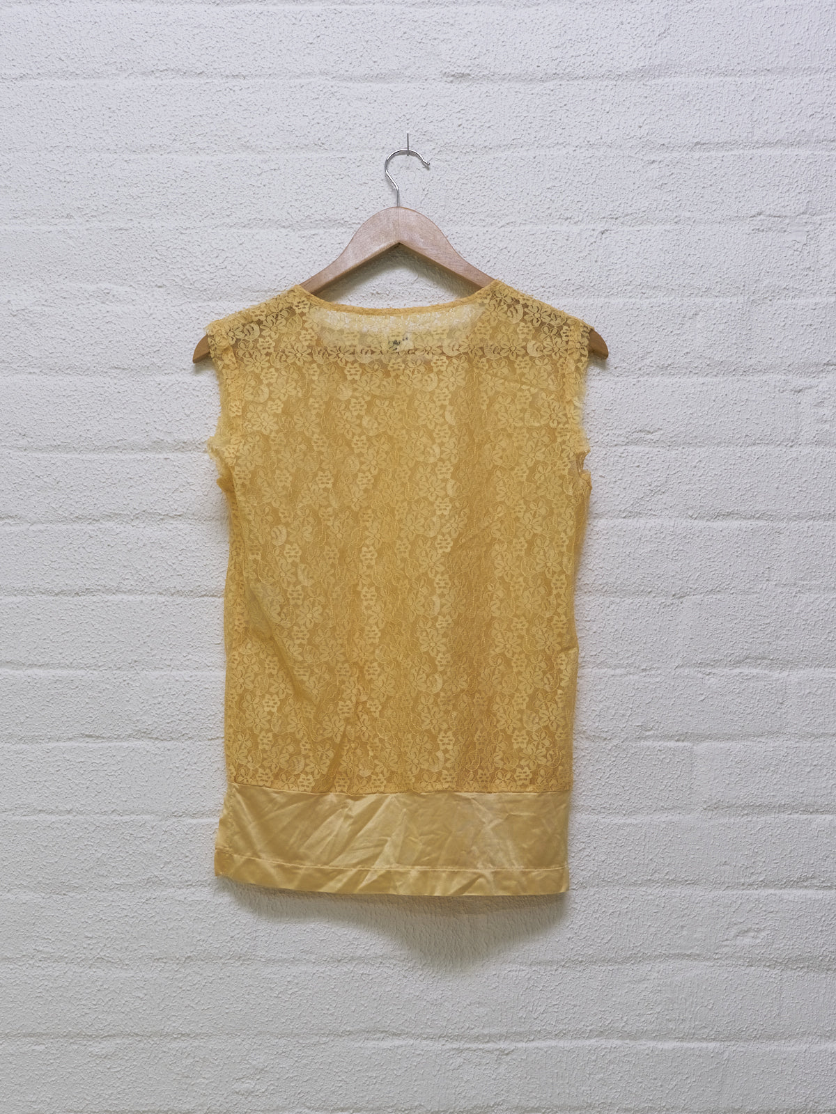 Zara yellow lace top new arrivals