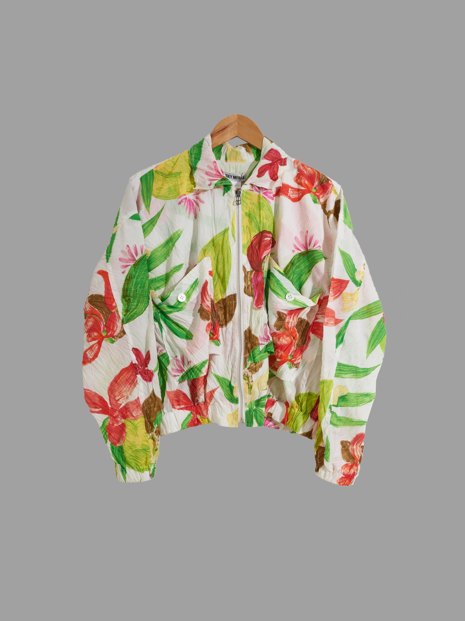 Issey Miyake 1990s white creased polyester floral print bomber jacket - mens M L