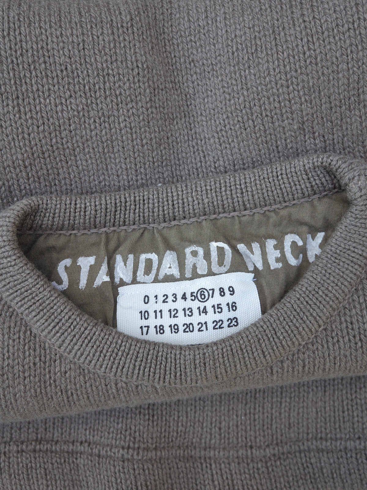 Maison Martin Margiela 6 1990s khaki wool "STANDARD NECK" zip jumper - size M S
