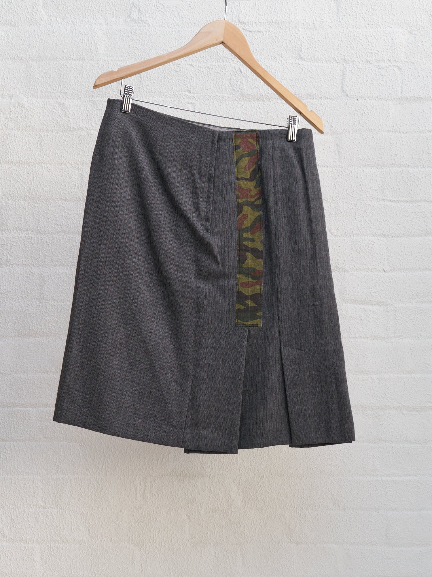 Comme des Garcons SS2001 grey wool camo tape skirt suit - womens M