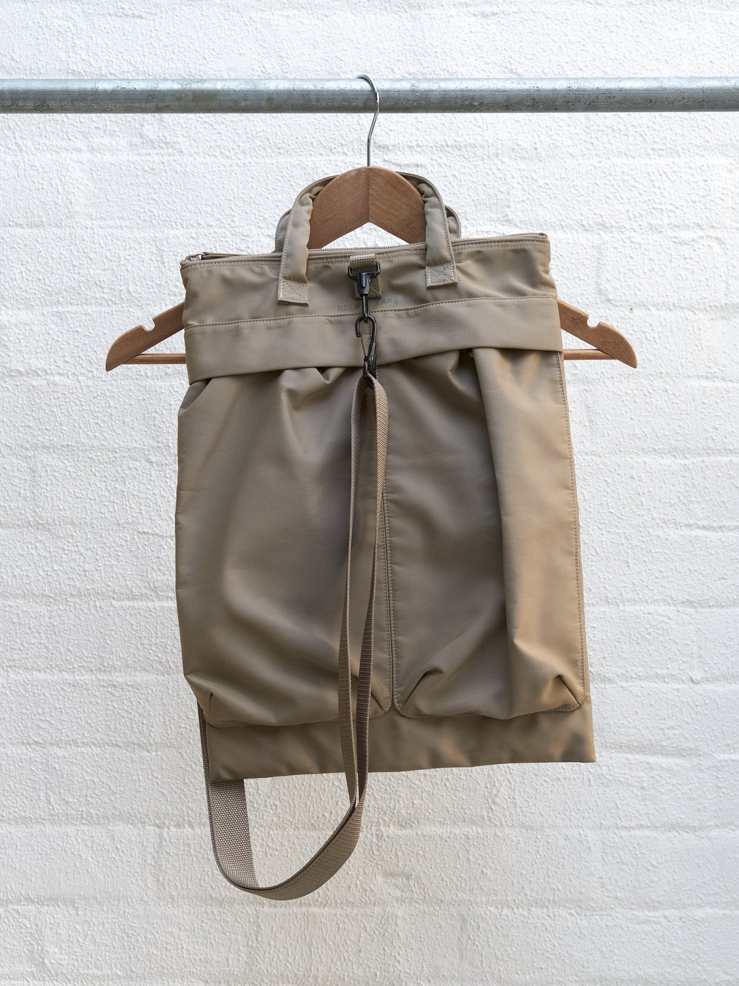 Helmut Lang 1990s-2000s beige nylon twill shoulder bag – Filter store