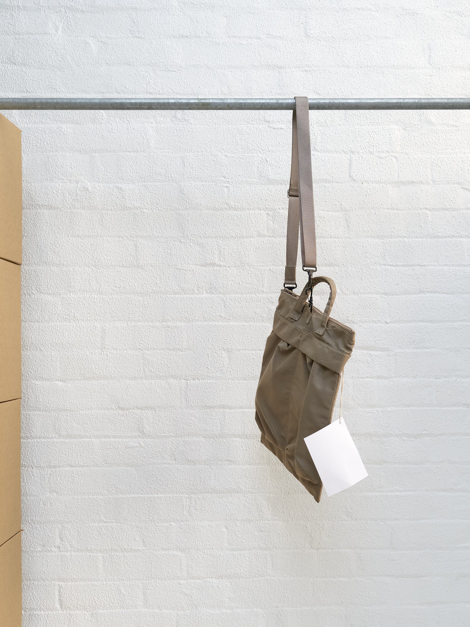 バッグ 00s HELMUT LANG box shoulder bag archive Helmut Lang 1990s-2000s beige nylon twill shoulder bag – Filter store