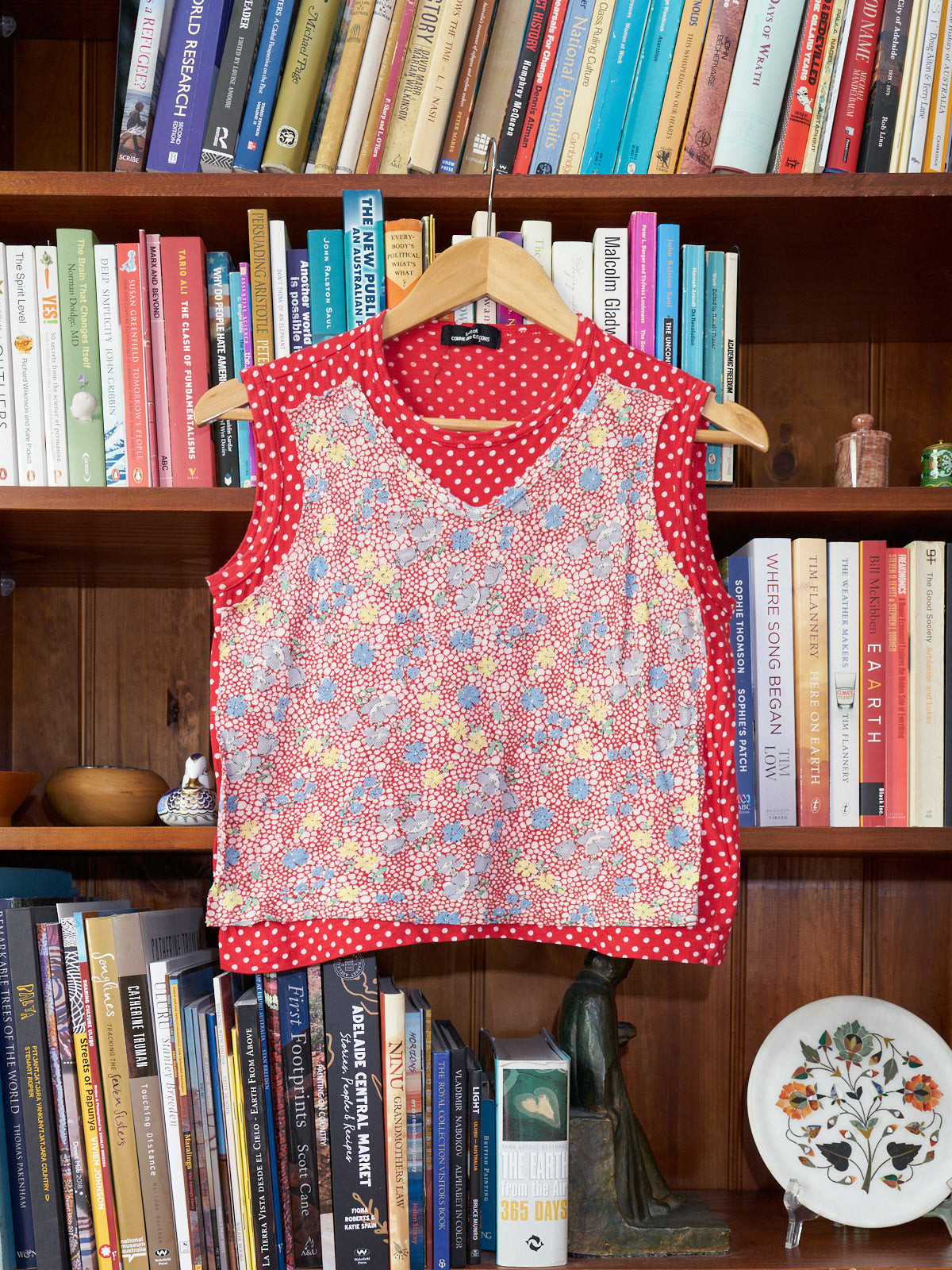 tricot comme des garcons 2005 red spotted cotton attached floral 