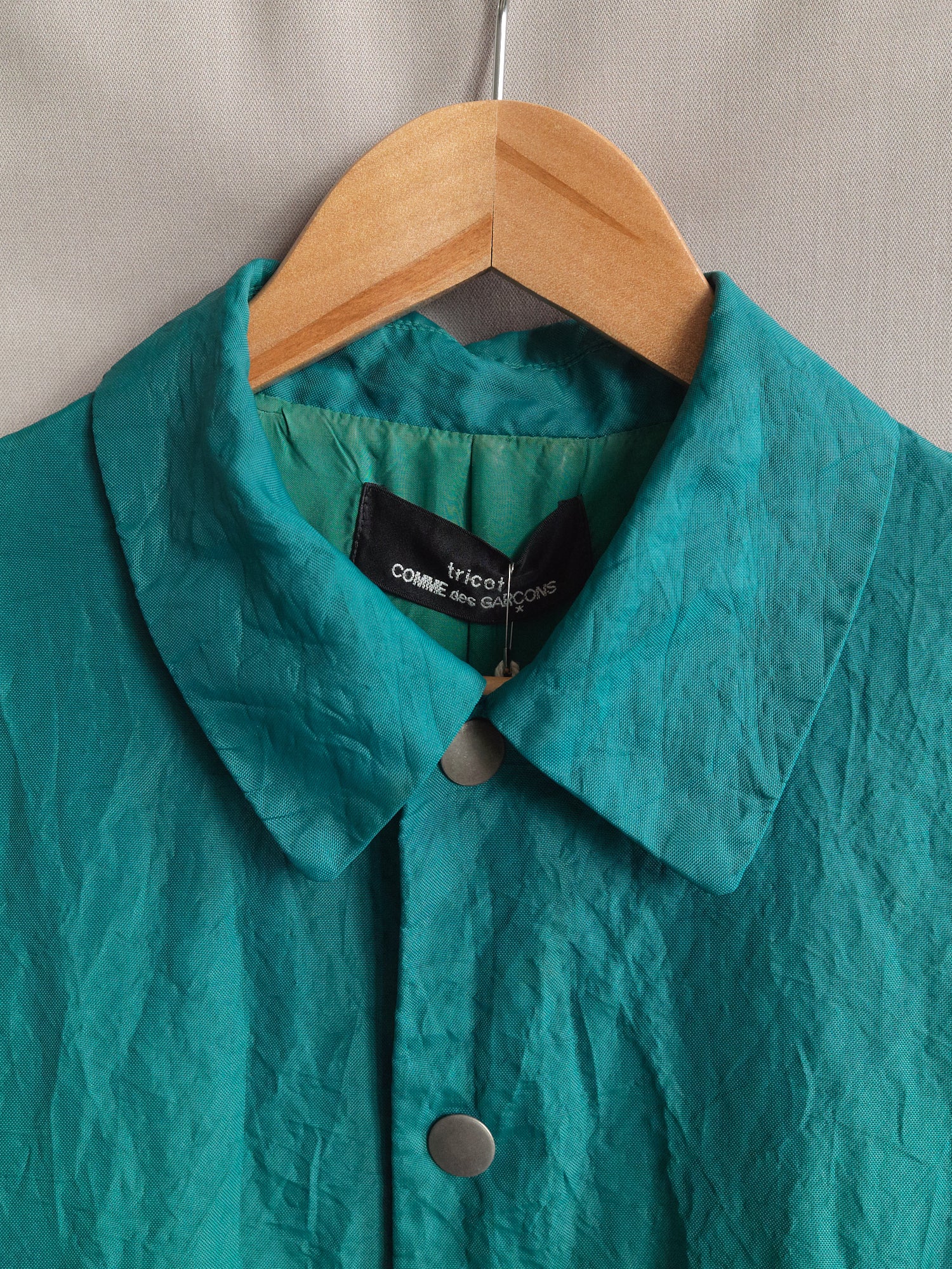 Tricot Comme des Garcons 1995 teal creased nylon snap button jacket - womens M S