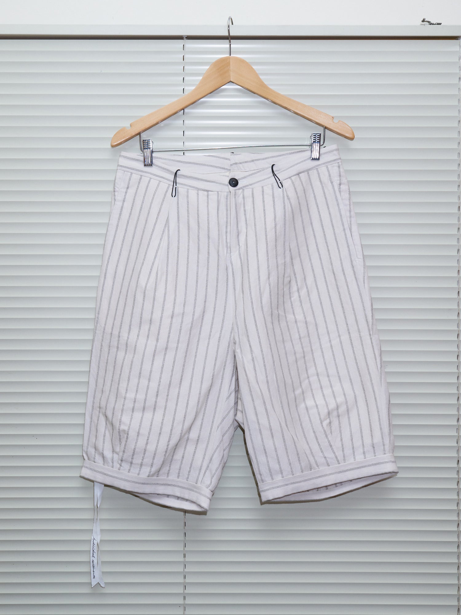 Individual Sentiments SS2014 cream striped ramie blend shorts - mens S M