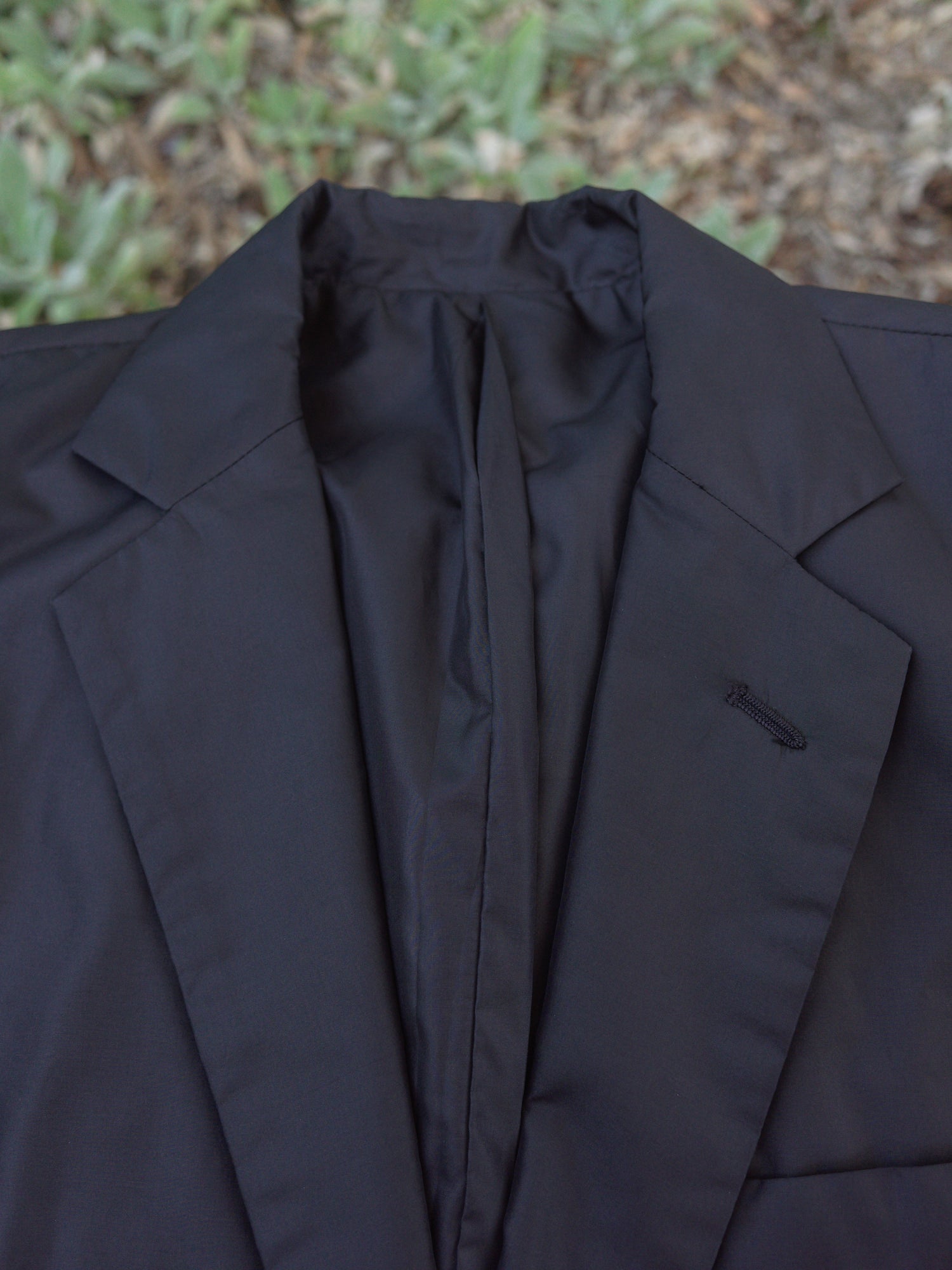 Teiji Hayama black polyester double faced 2 button blazer - mens size 46 S