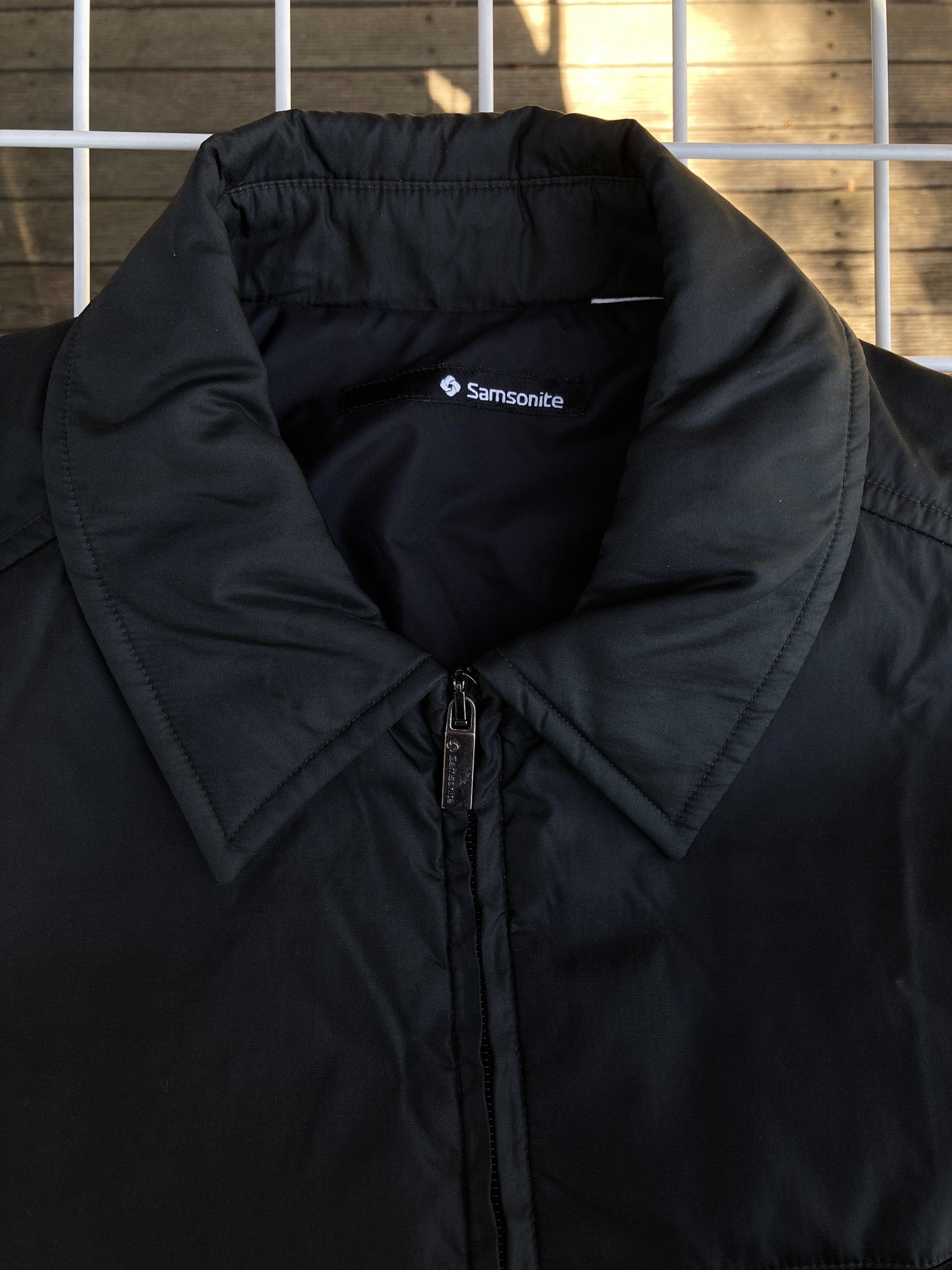 Samsonite 1990s black padded zip front shirt jacket - mens S