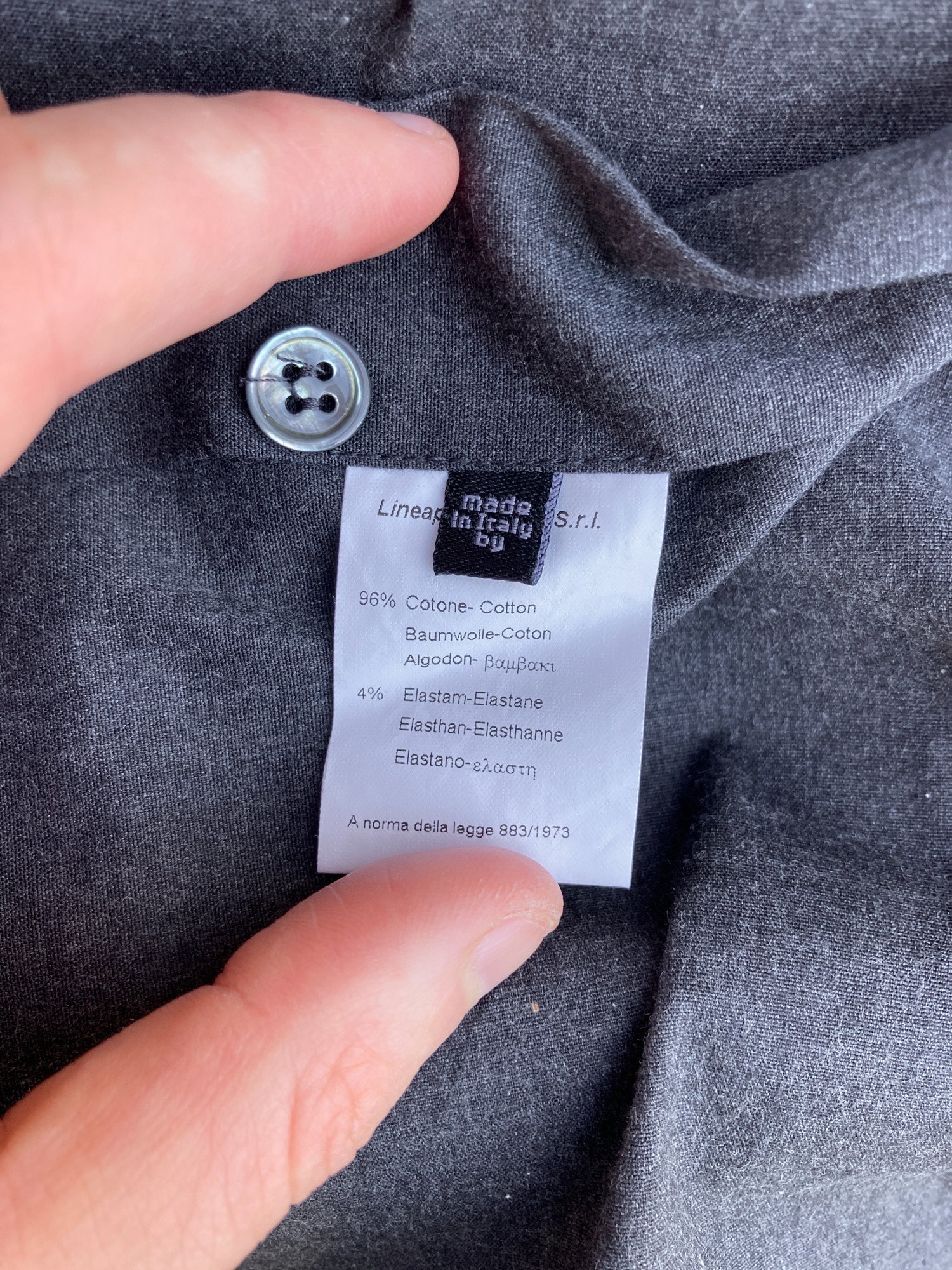 Samsonite dark grey stretch cotton shirt - approx mens size M - L