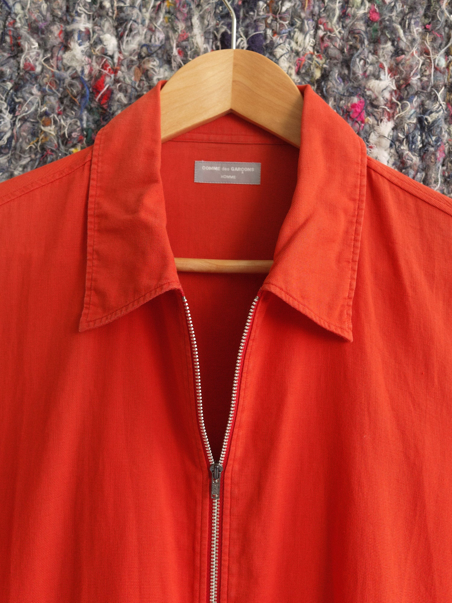 Comme des Garcons Homme 1997 red cotton drawstring hem zip jacket - approx M