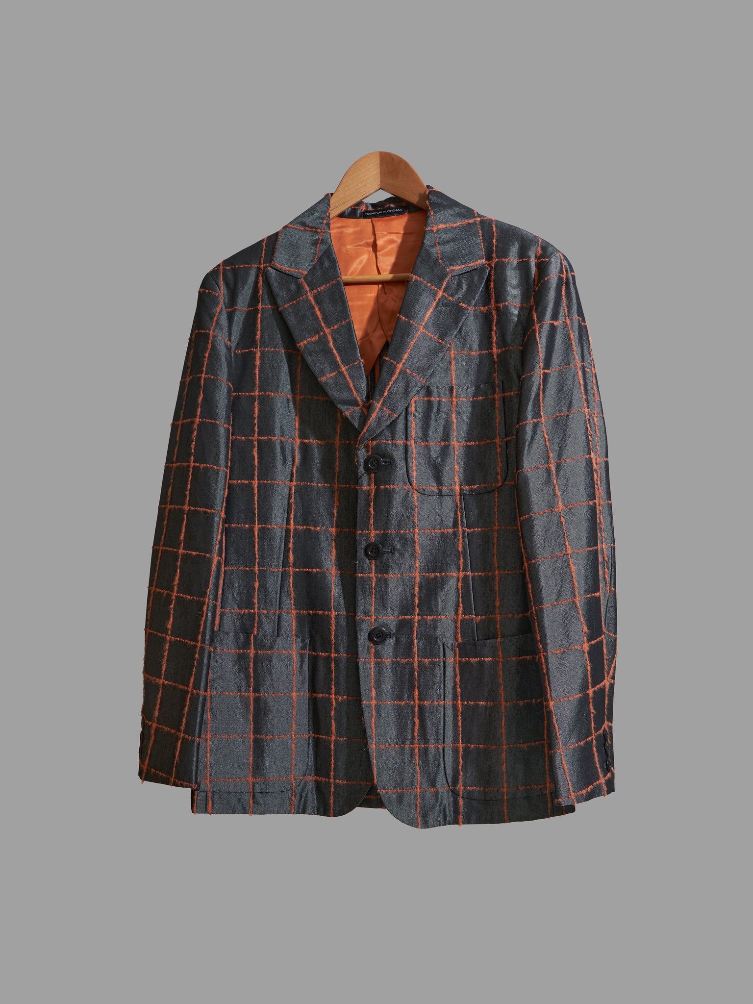Toshiyuki Fuchigami glossy grey blazer with fluorescent orange check - size 48