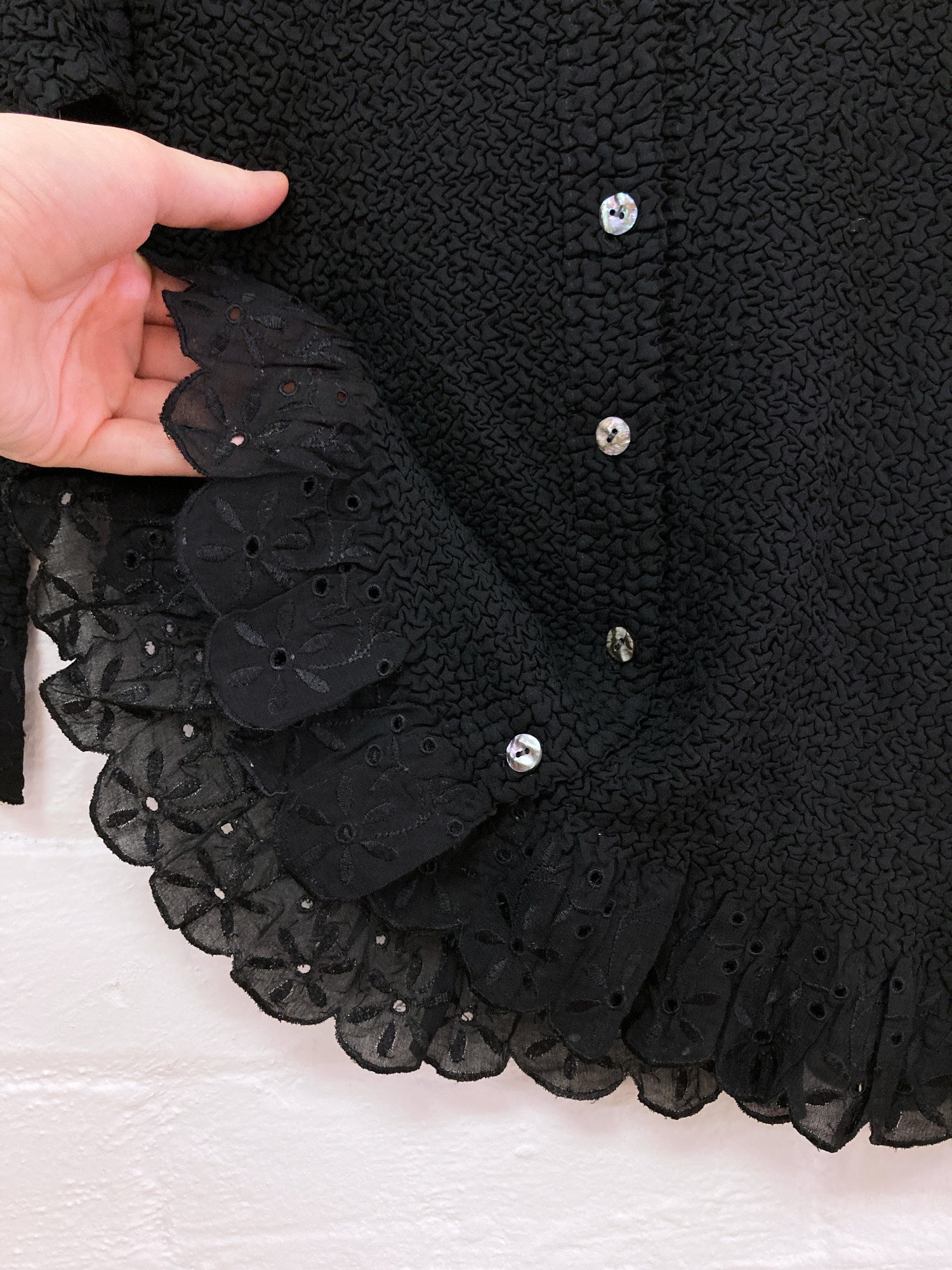 Yoshiki Hishinuma Peplum black wrinkled poly lace trim half sleeve shirt - 2 S