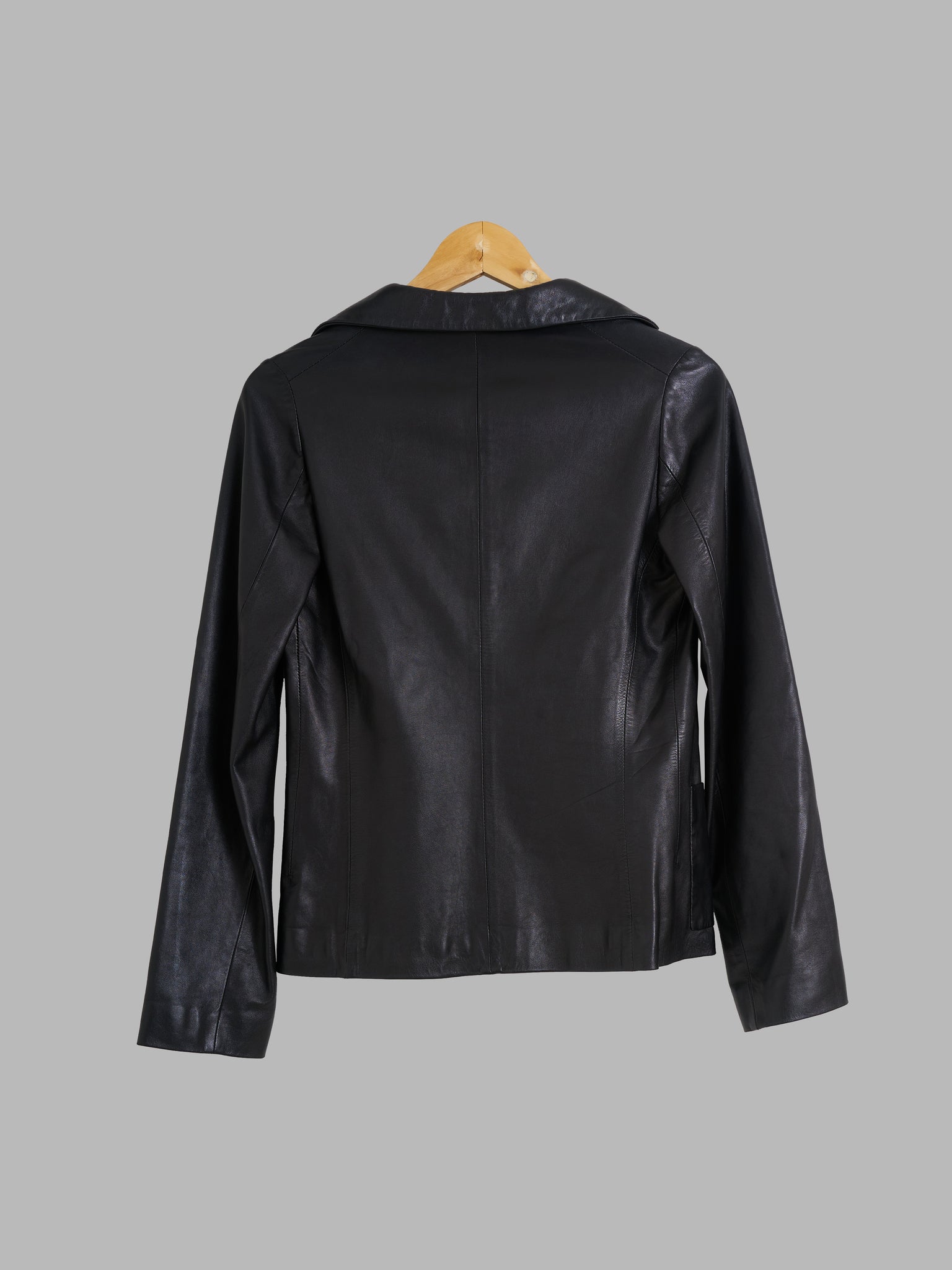 Jil Sander black leather 2 button blazer - size 34