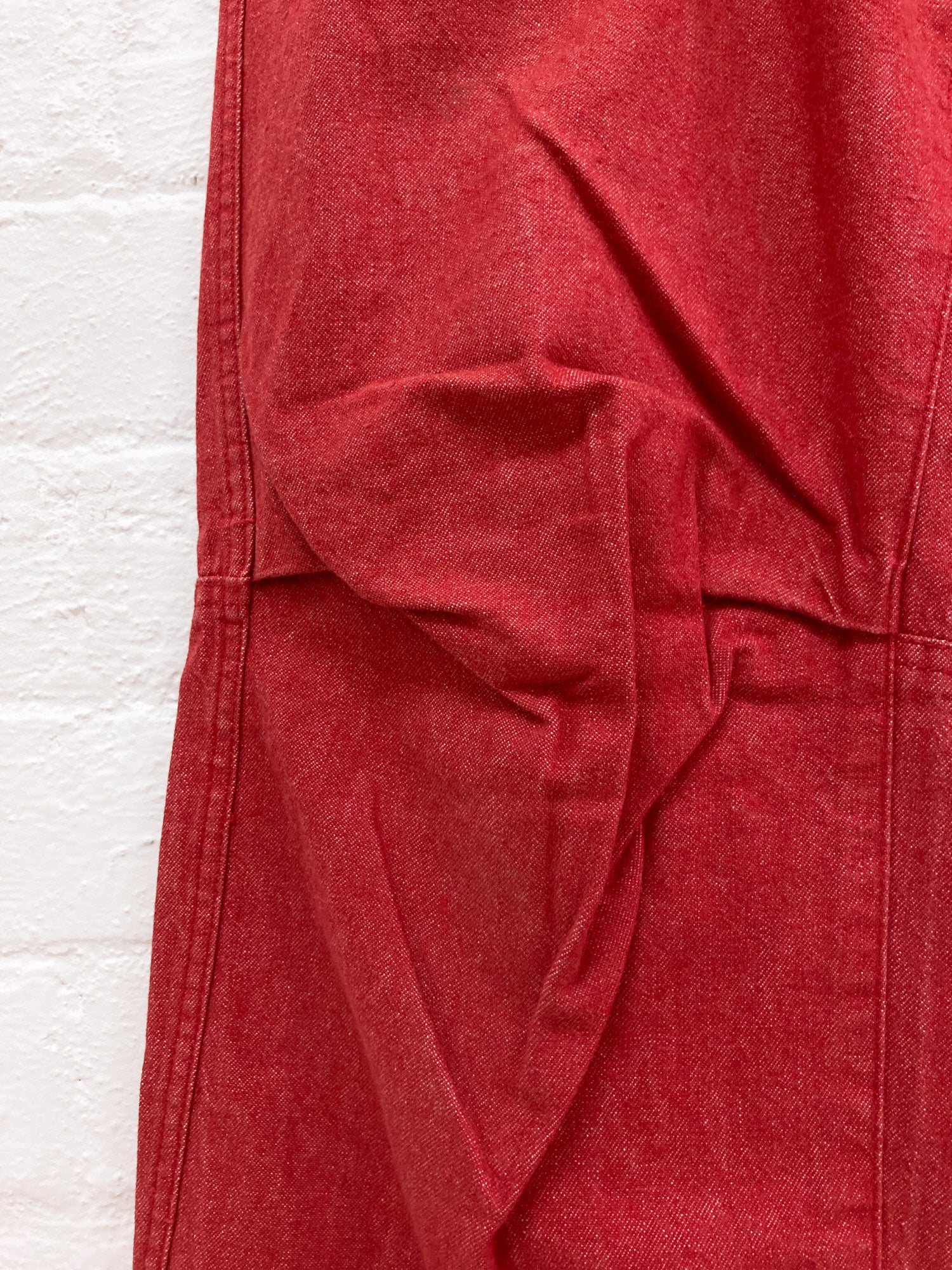 Keita Maruyama Homme red cotton denim knee tuck jeans - size M