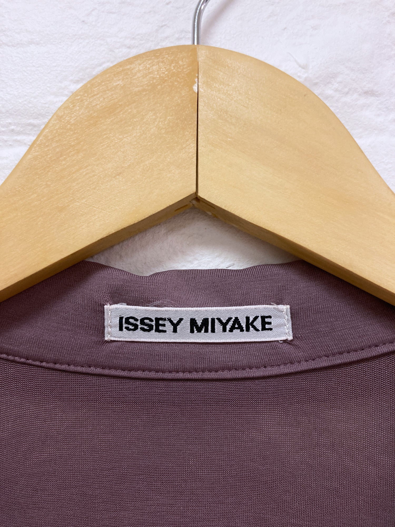 Issey Miyake lavender-y jersey knit long sleeve shirt - 2 M S