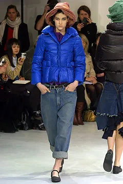 Junya Watanabe AW2004 electric blue polyester distorted down puffer jacket - S