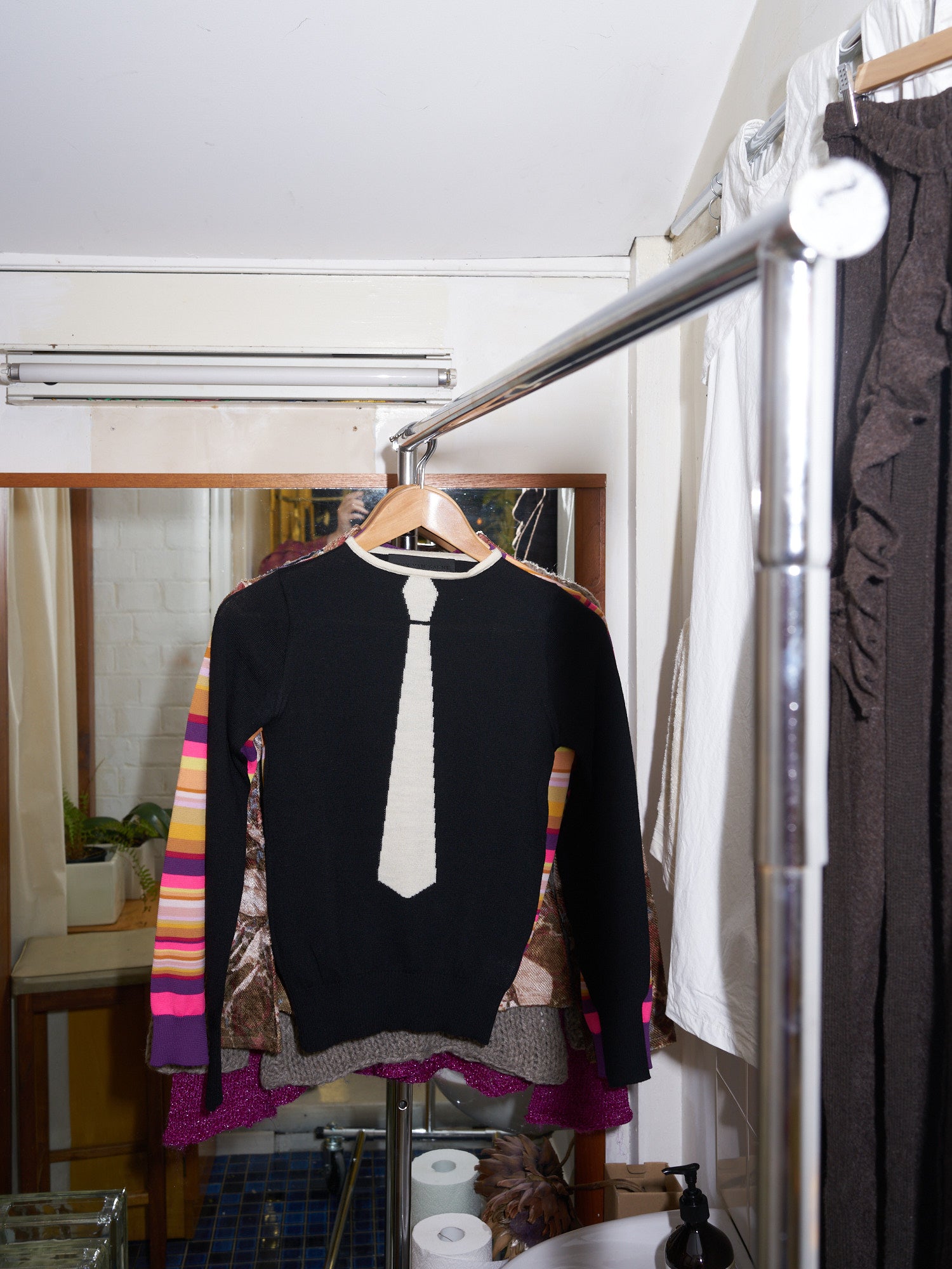 Dirk van Saene black lightweight wool tight fit neck tie sweater - sz 42 S