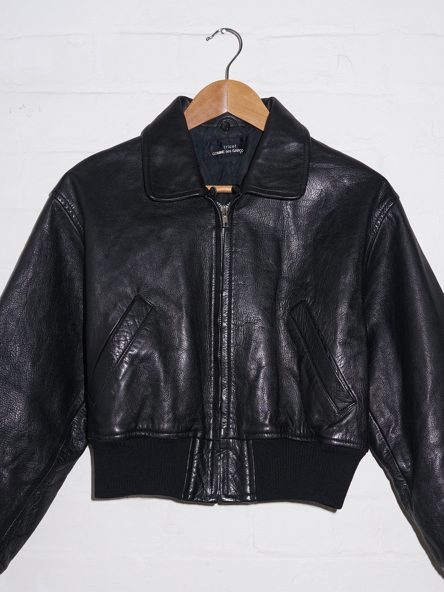 Tricot Comme des Garcons AW1989 black leather detachable collar