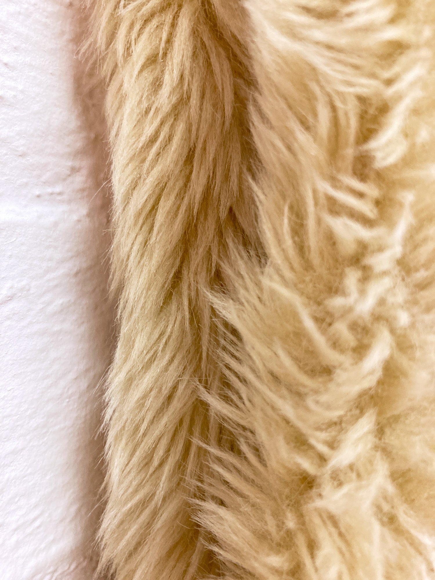 Tricot Comme des Garcons AW1995 beige acrylic faux fur scarf