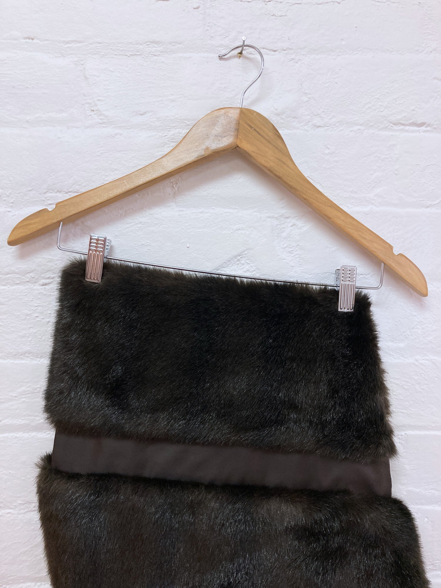 Comme des Garcons AW1997 brown acrylic faux fur snood or neck warmer